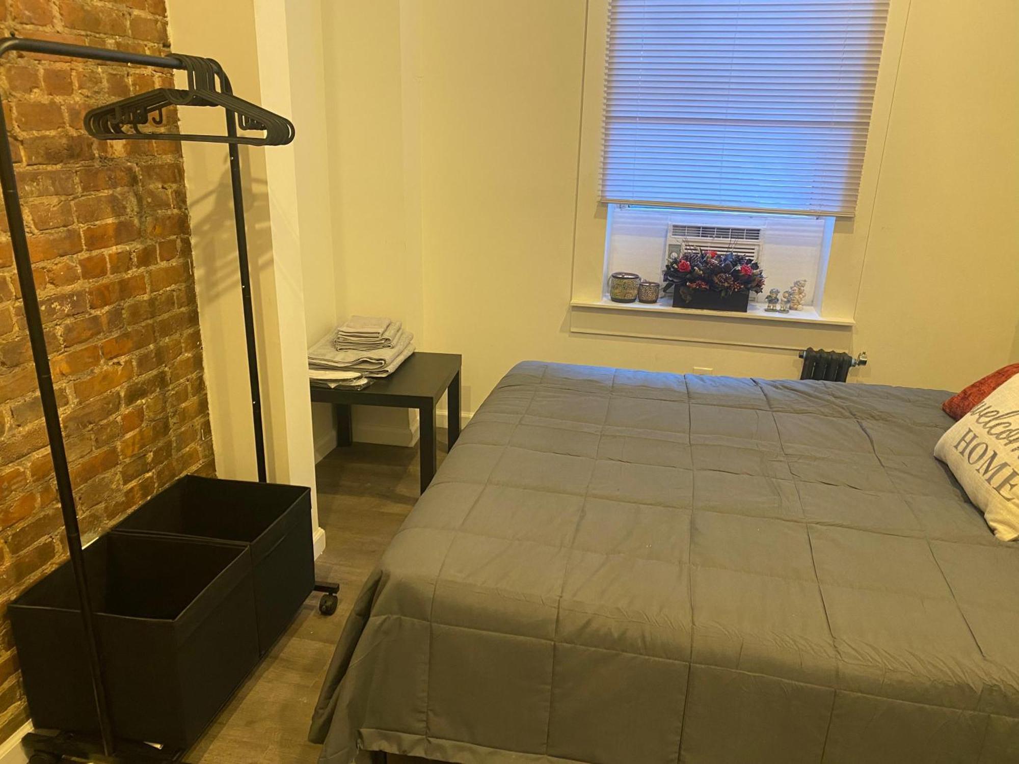 Aycee 417 Guest house New York