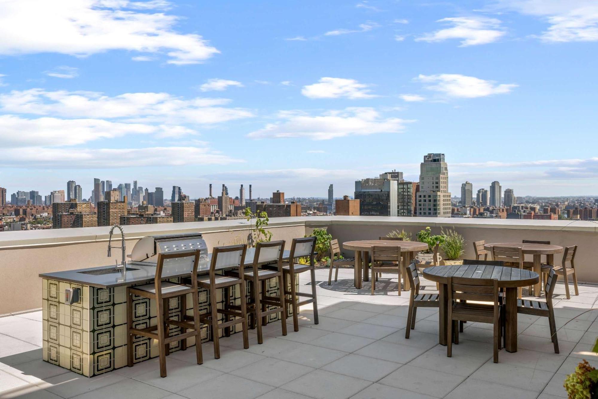 Freeman 203 By Rove Travel -1br With Shared Amenities Holiday home New York