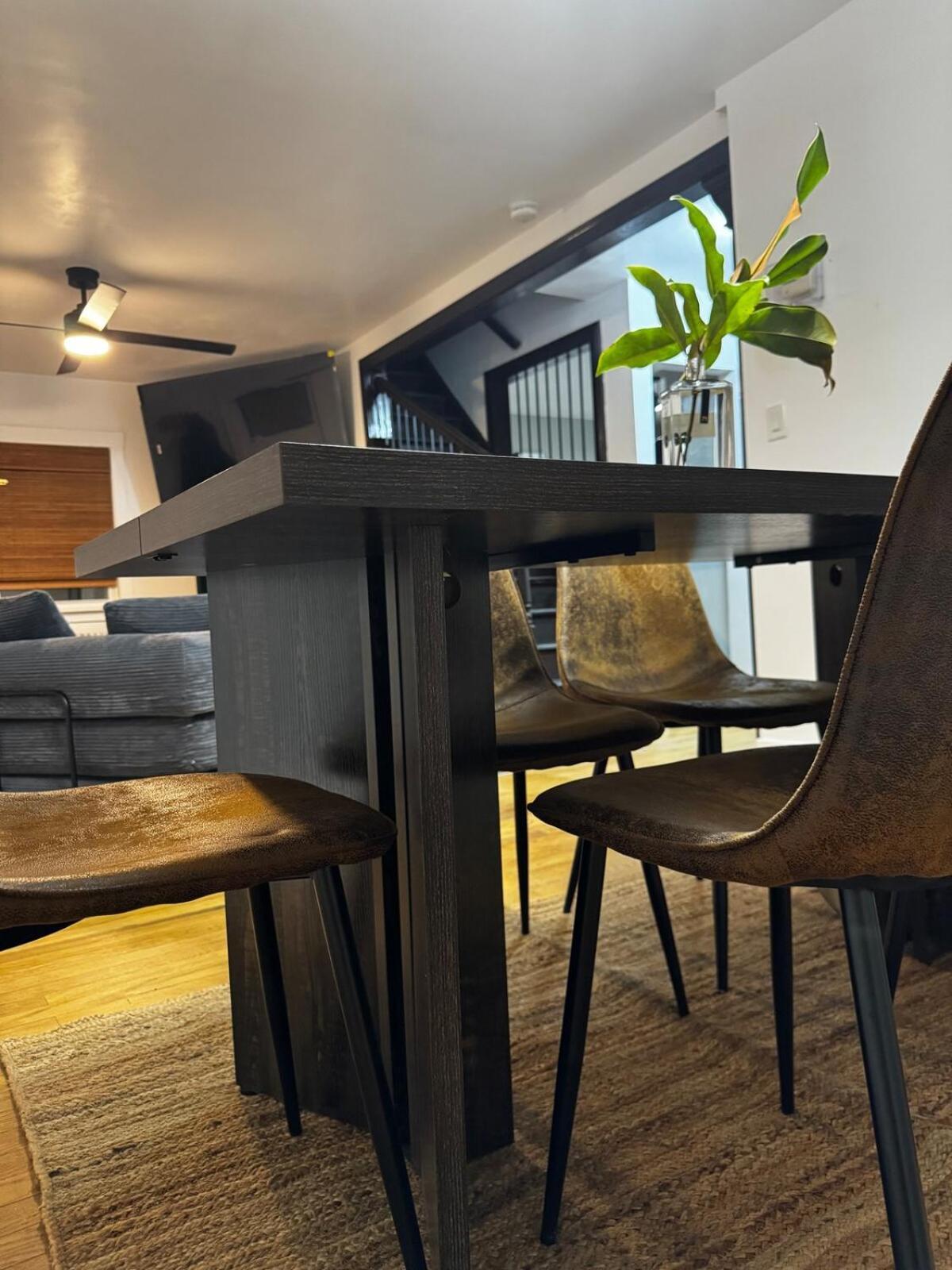 Holiday home Staten Luxe, Modern Close To Nj, Nyc And Brooklyn!