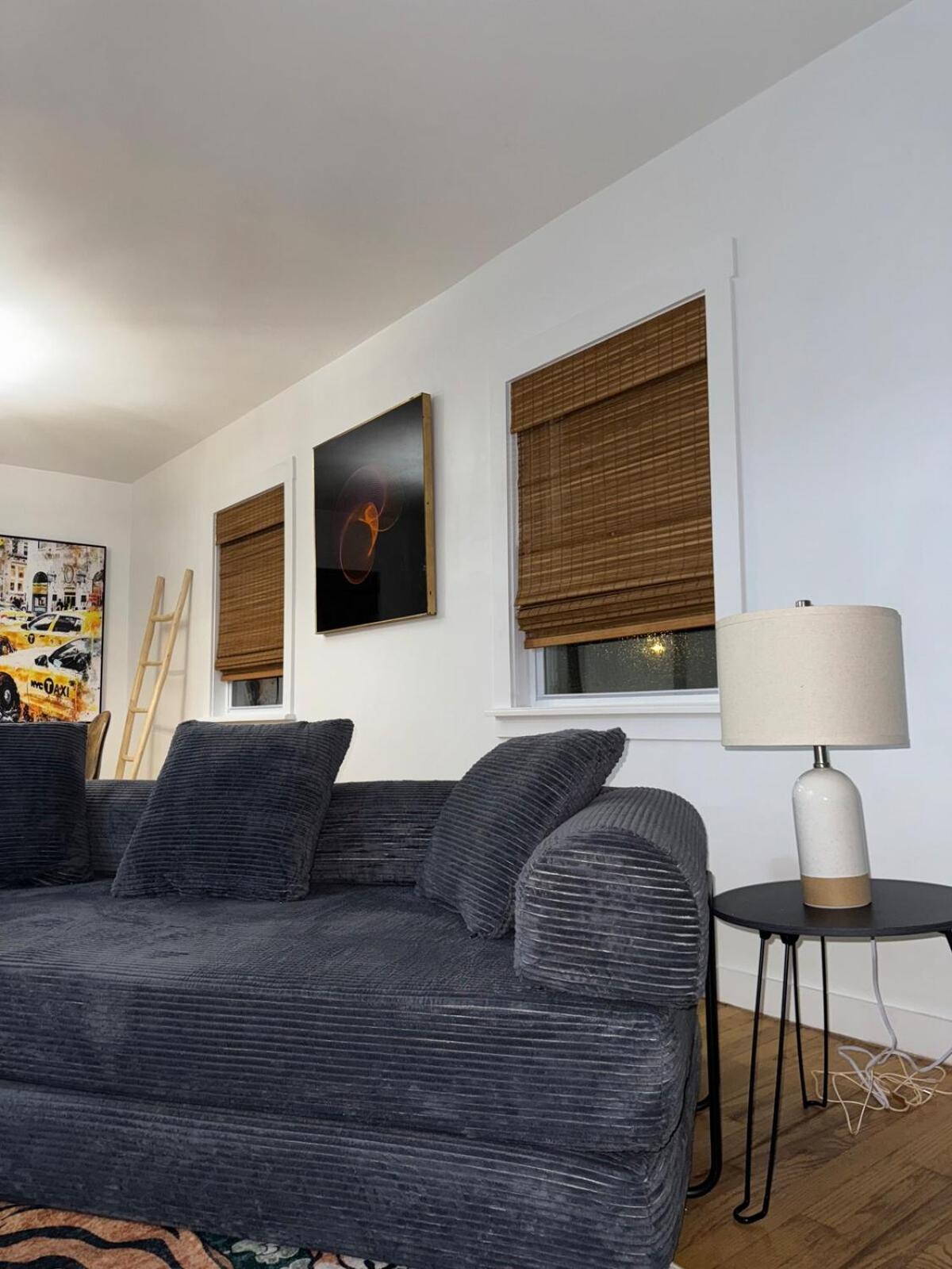 Holiday home Staten Luxe, Modern Close To Nj, Nyc And Brooklyn!