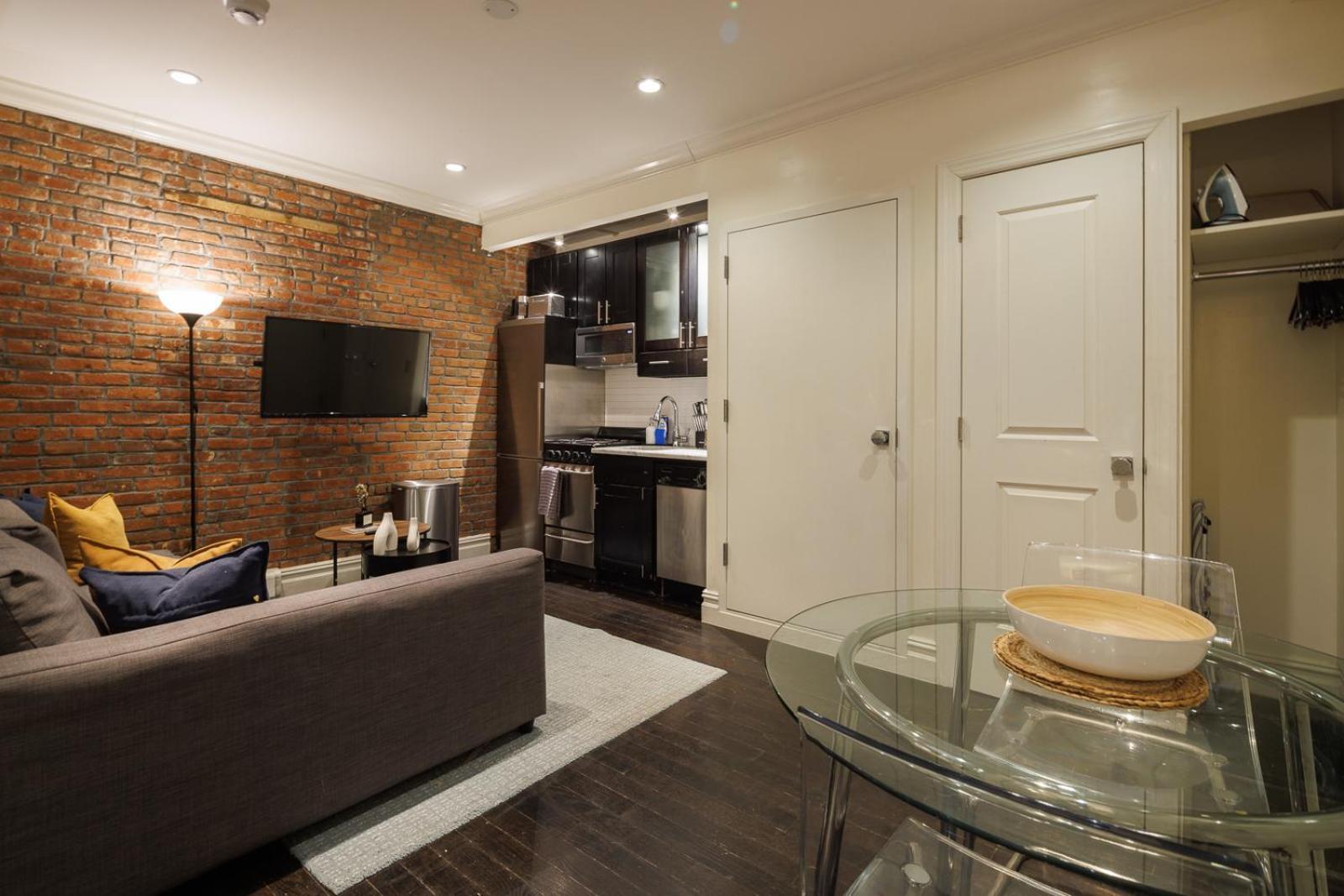 Refined & Stylish Manhattan Haven New York