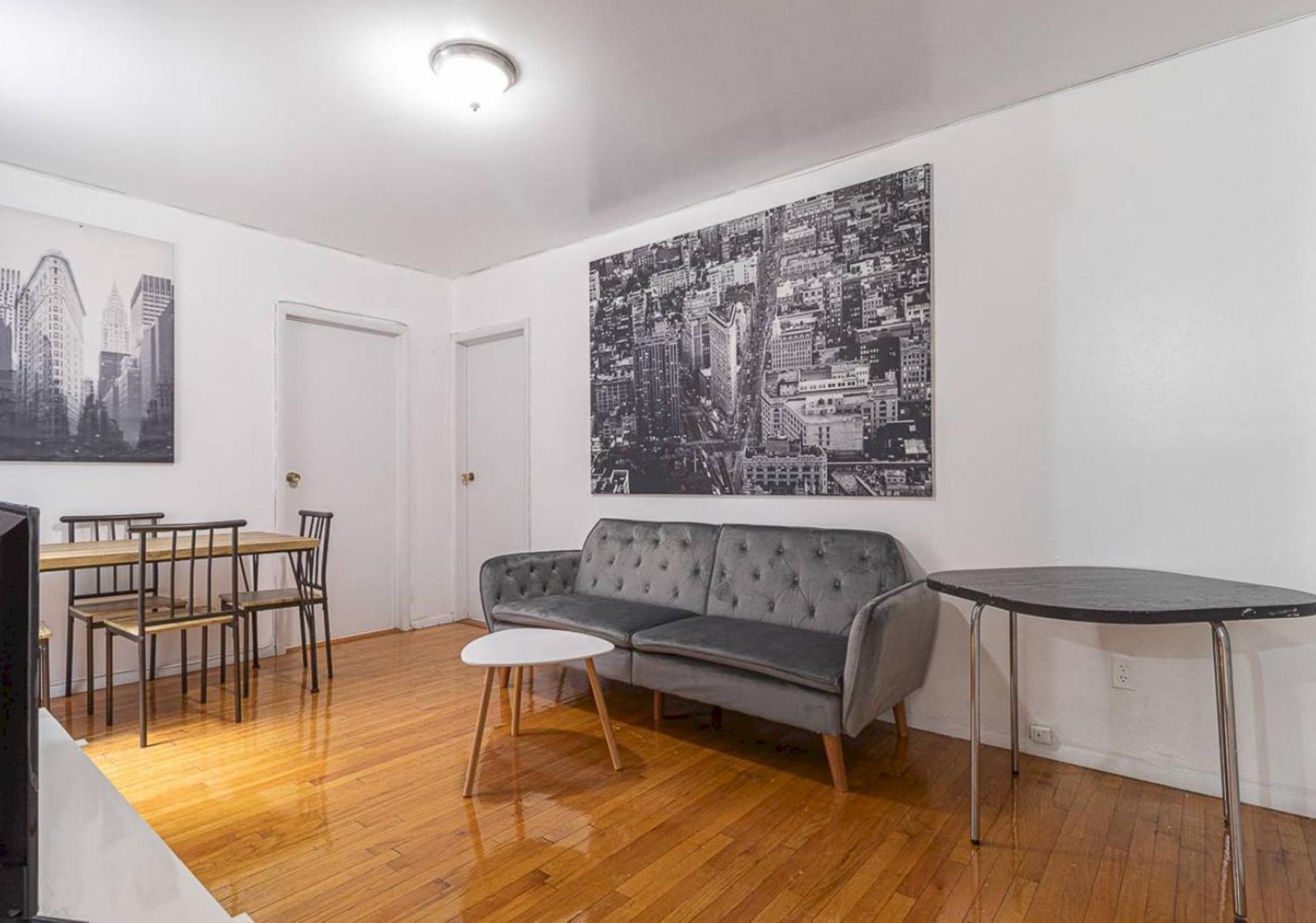 10th Avenue Urban Retreat- 3br Nyc Apartment