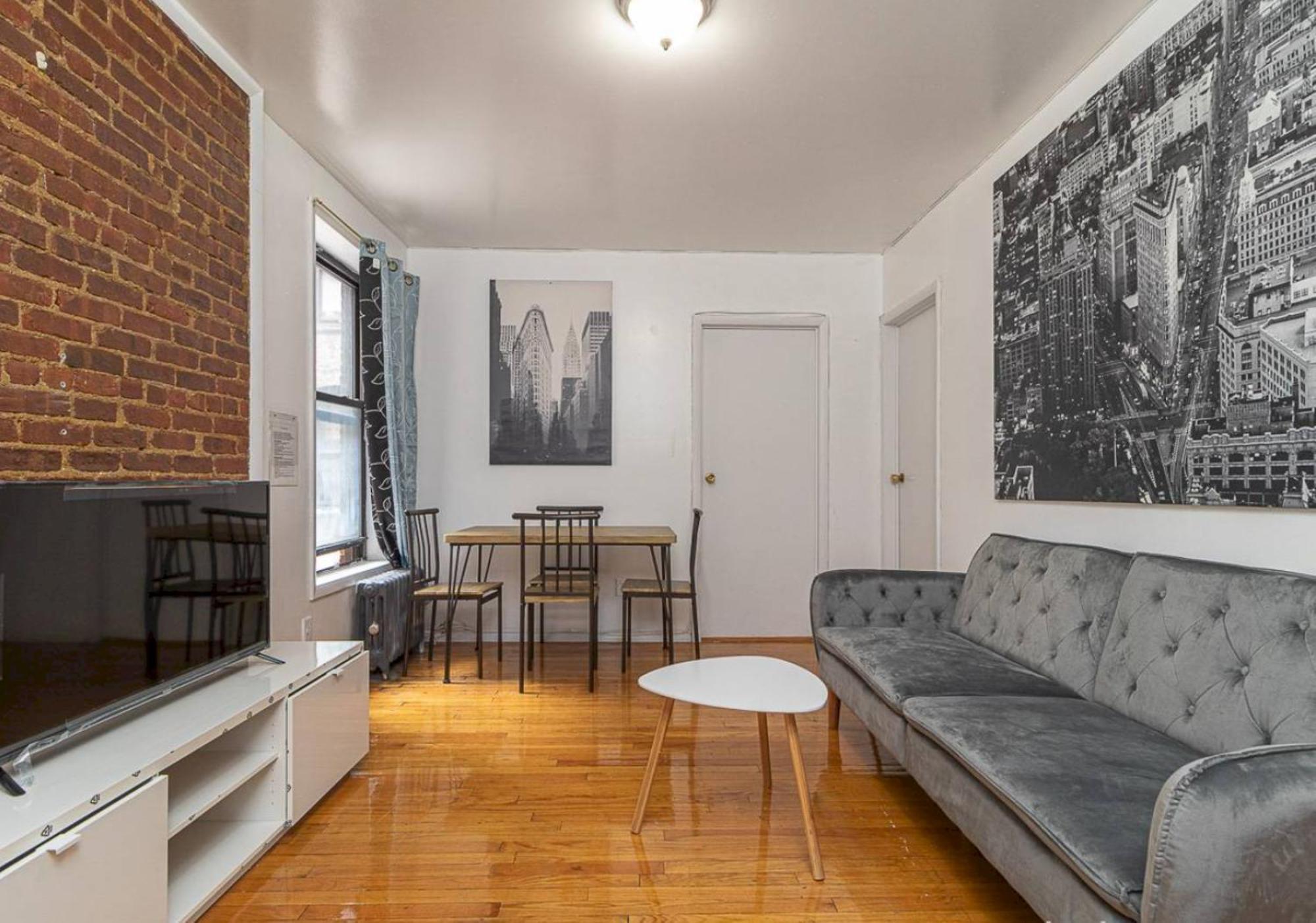 10th Avenue Urban Retreat- 3br Nyc