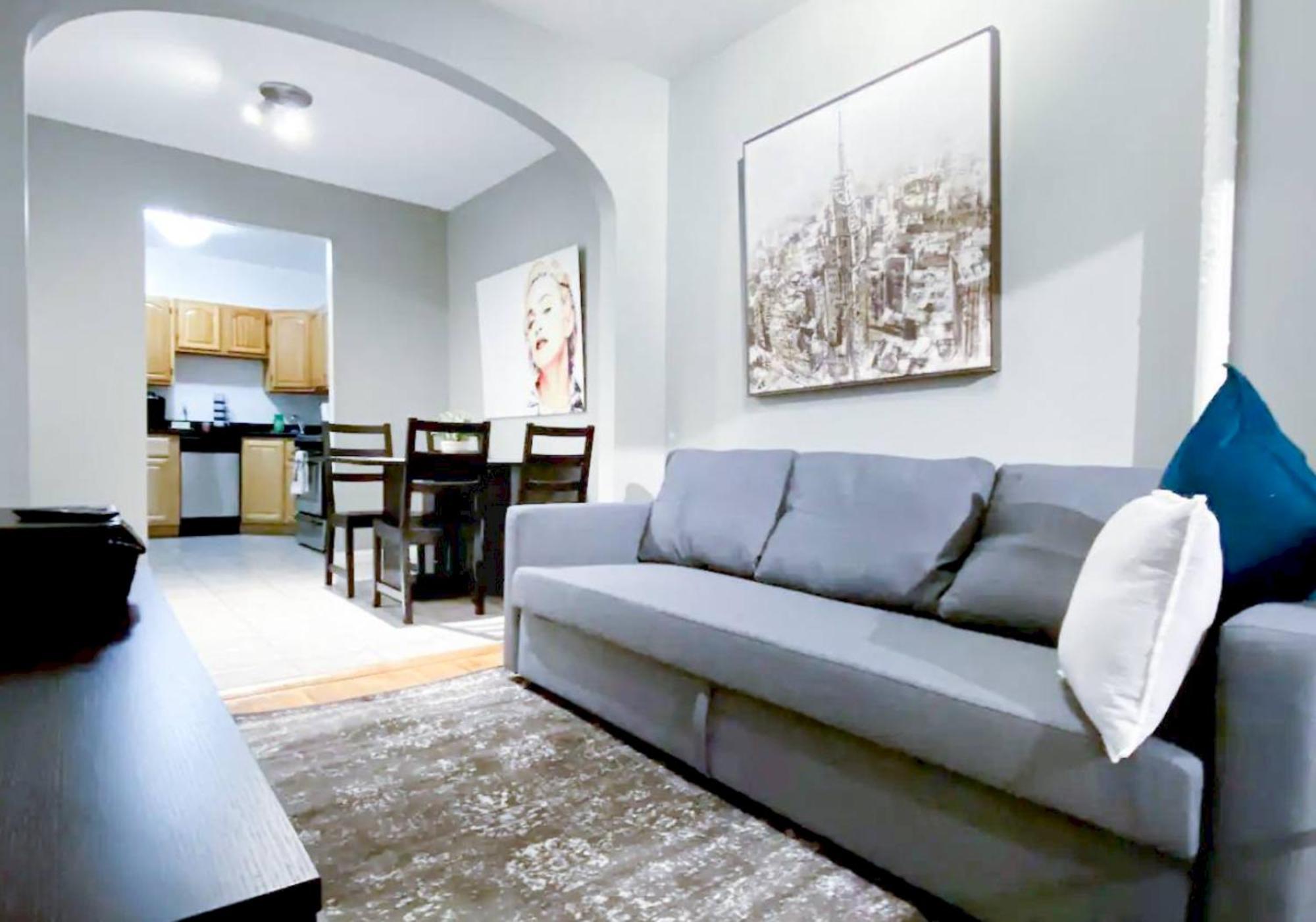 Spacious 3 Bedroom In Prime Location Of Nyc *