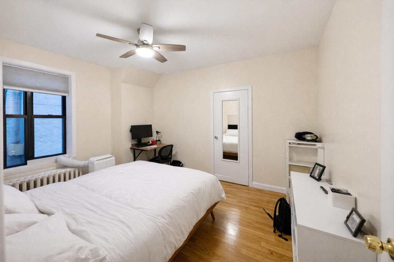 Apartment Bright & Modern Near Subway & Columbia