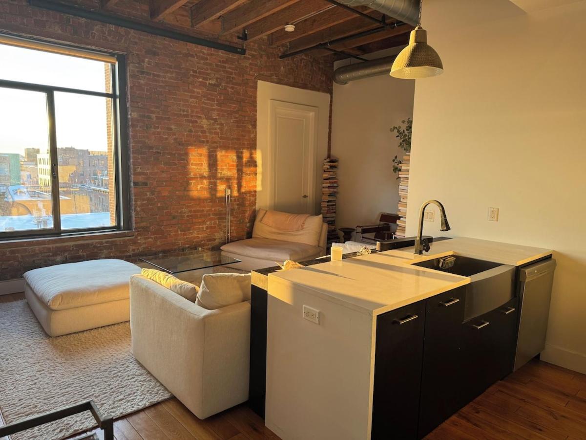 Sky-high Sanctuary Penthouse With Panoramic Views * New York