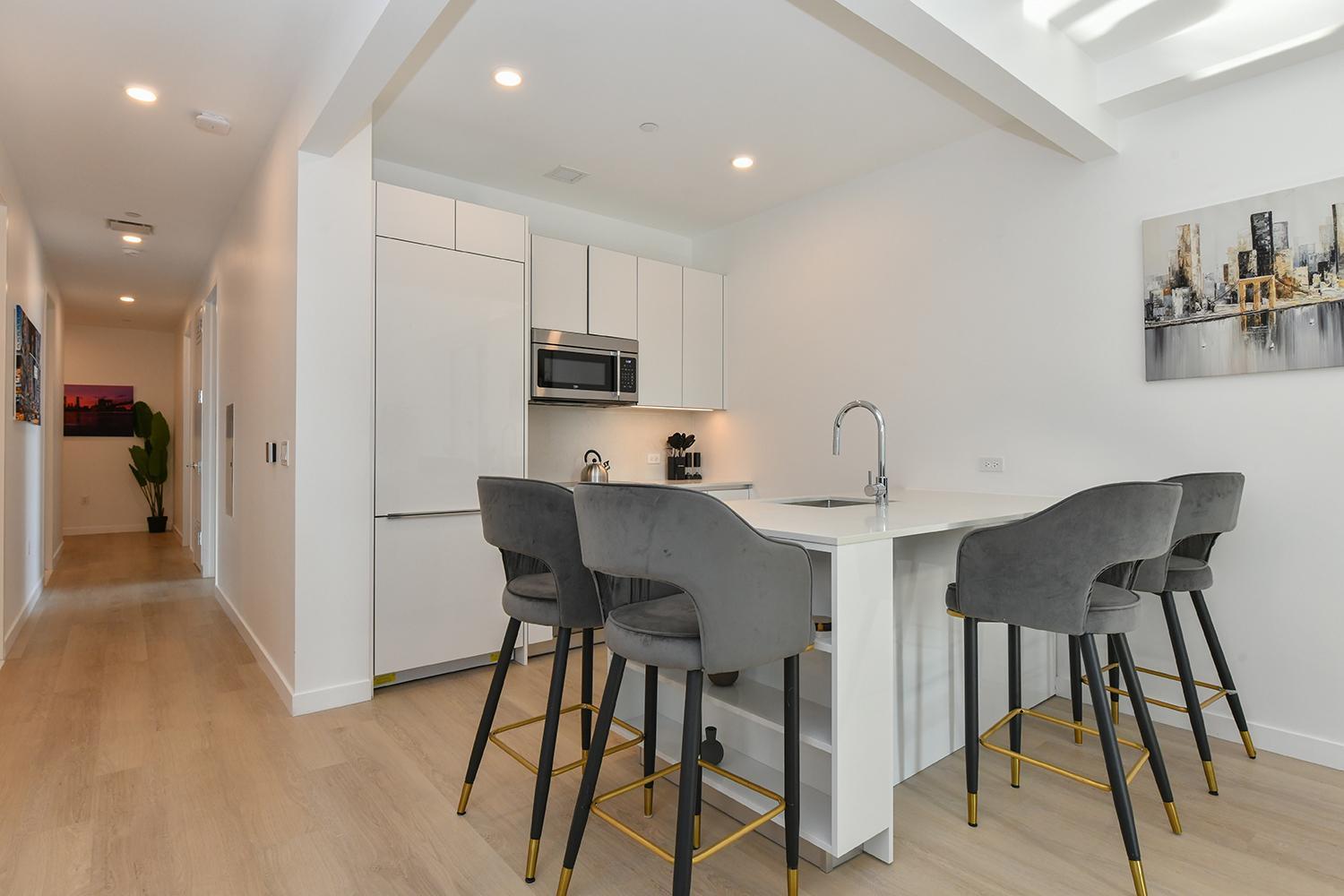 Contemporary Luxury 3br 2ba Downtown Nyc * New York