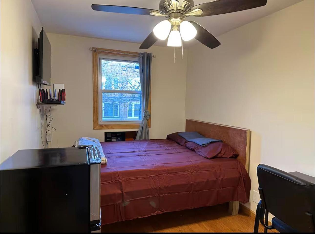 Hazari House Pine St Apartment New York