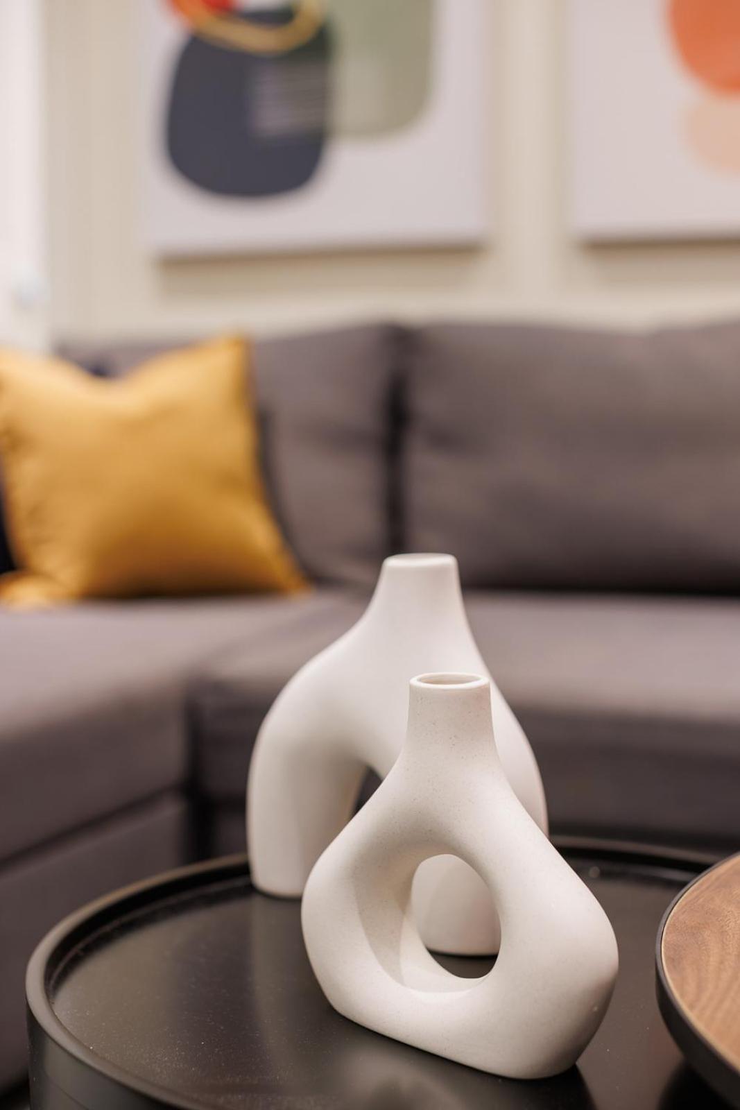 Apartment Refined & Stylish Manhattan Haven