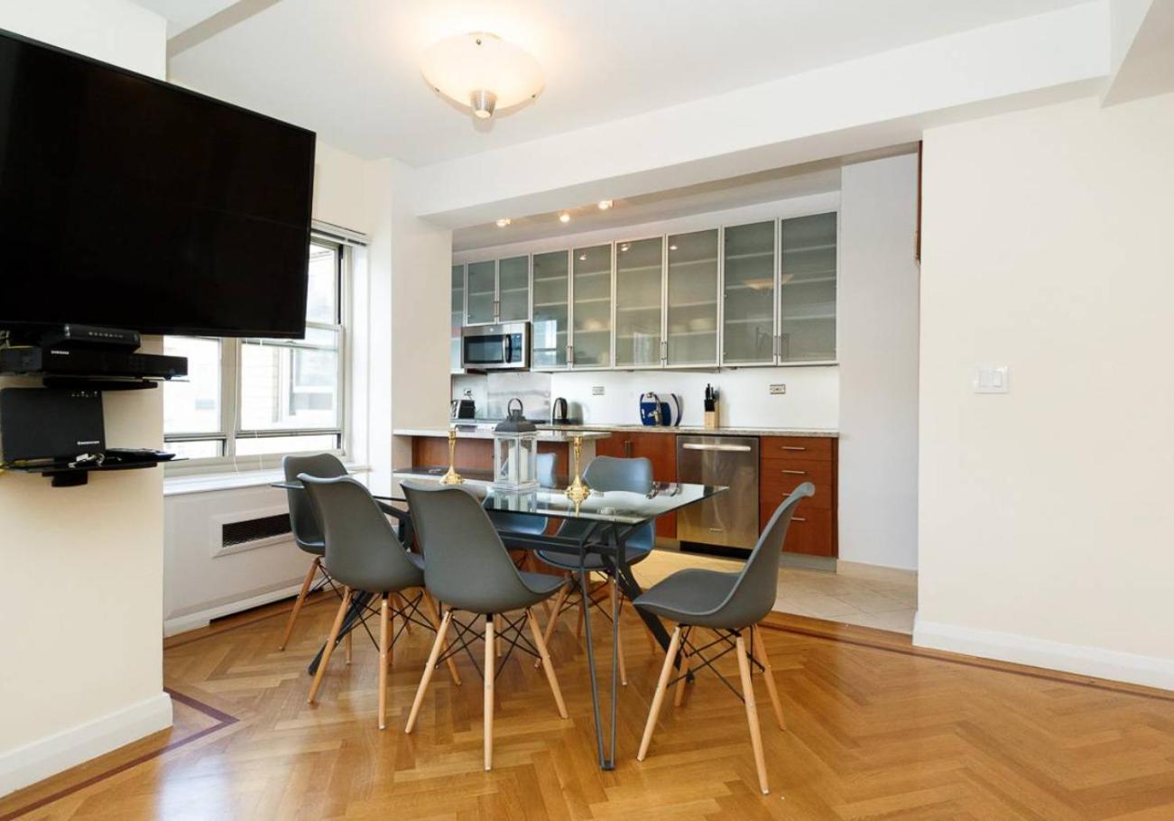 Apartment Time Square Vicinity- Luxury 2br 2ba Nyc New York