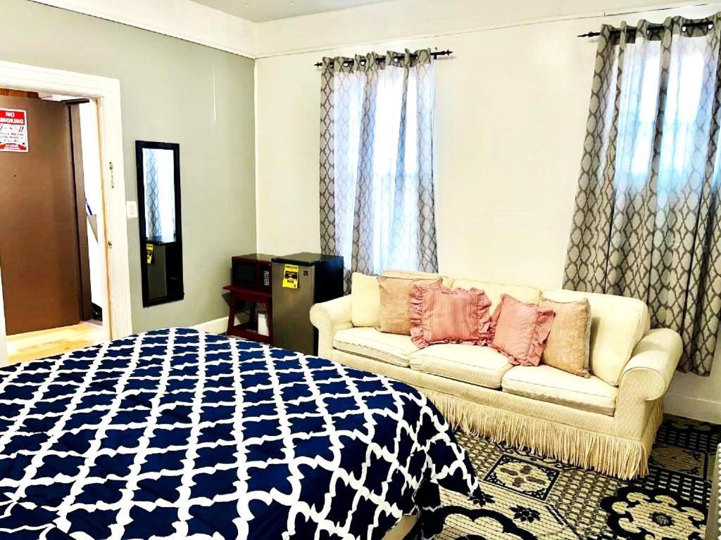 3 Bedroom In Lic, 2 Stops To Manhattan! Apartment New York