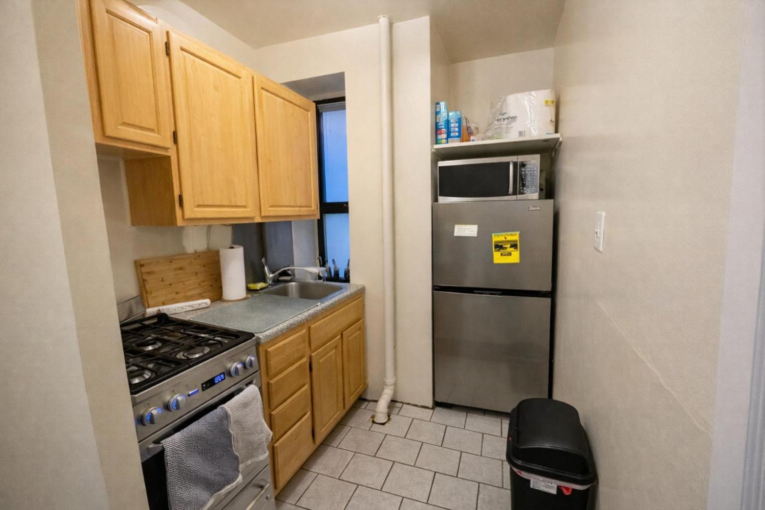 Bright & Modern Near Subway & Columbia New York