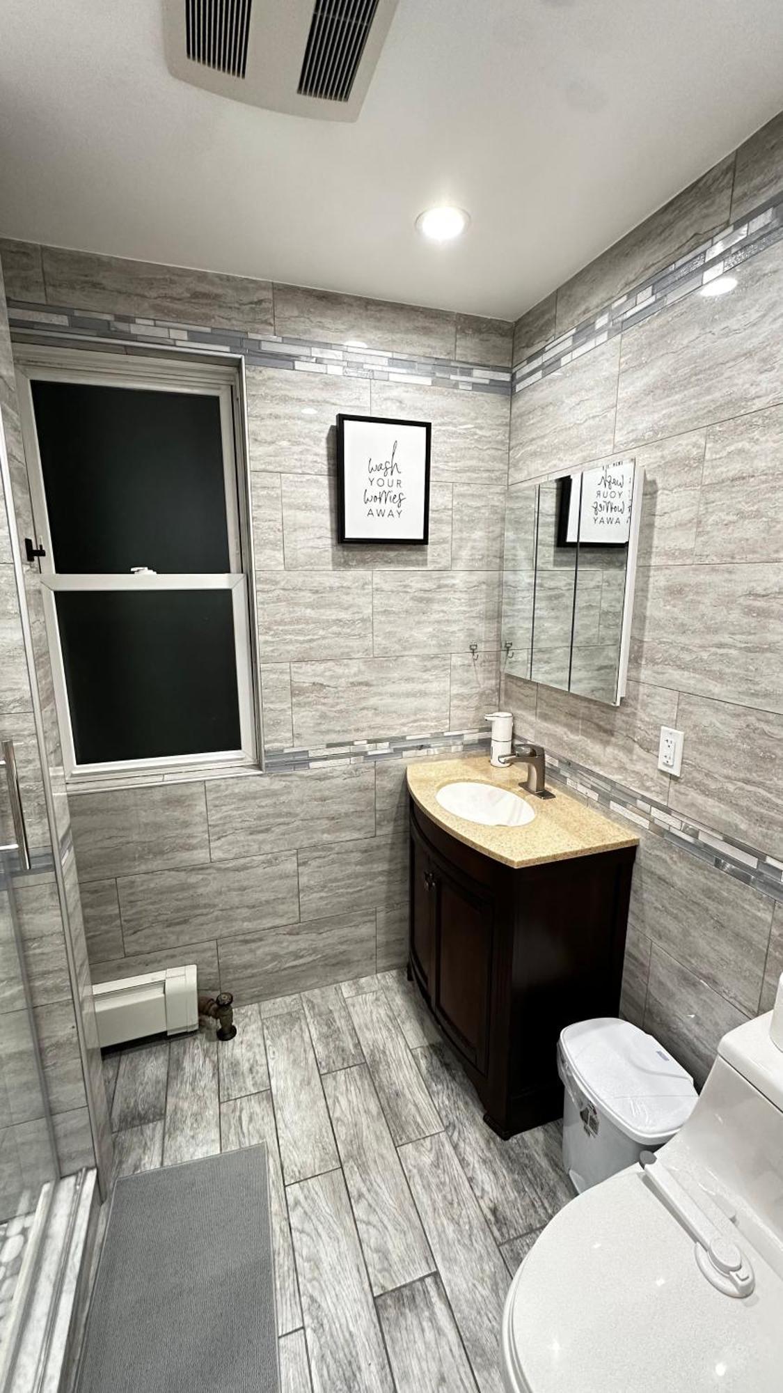 Cozy 2-person Near Jfk Airport & Shopping Area Apartment New York