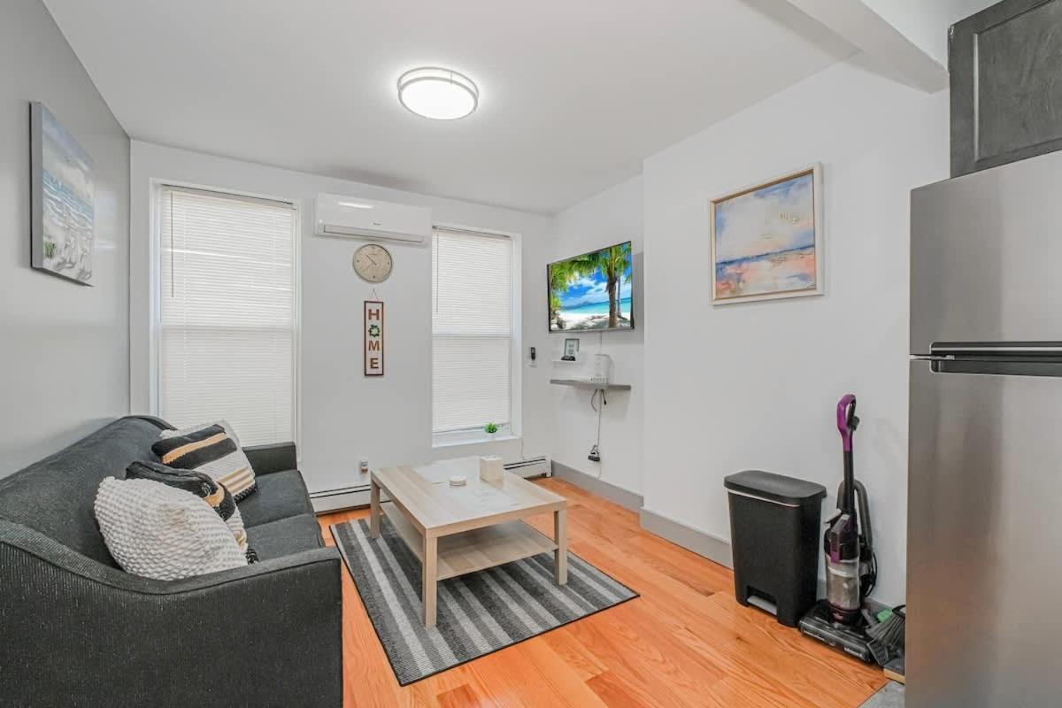 Spacious 3br With Quick Manhattan Access And Free Parking *