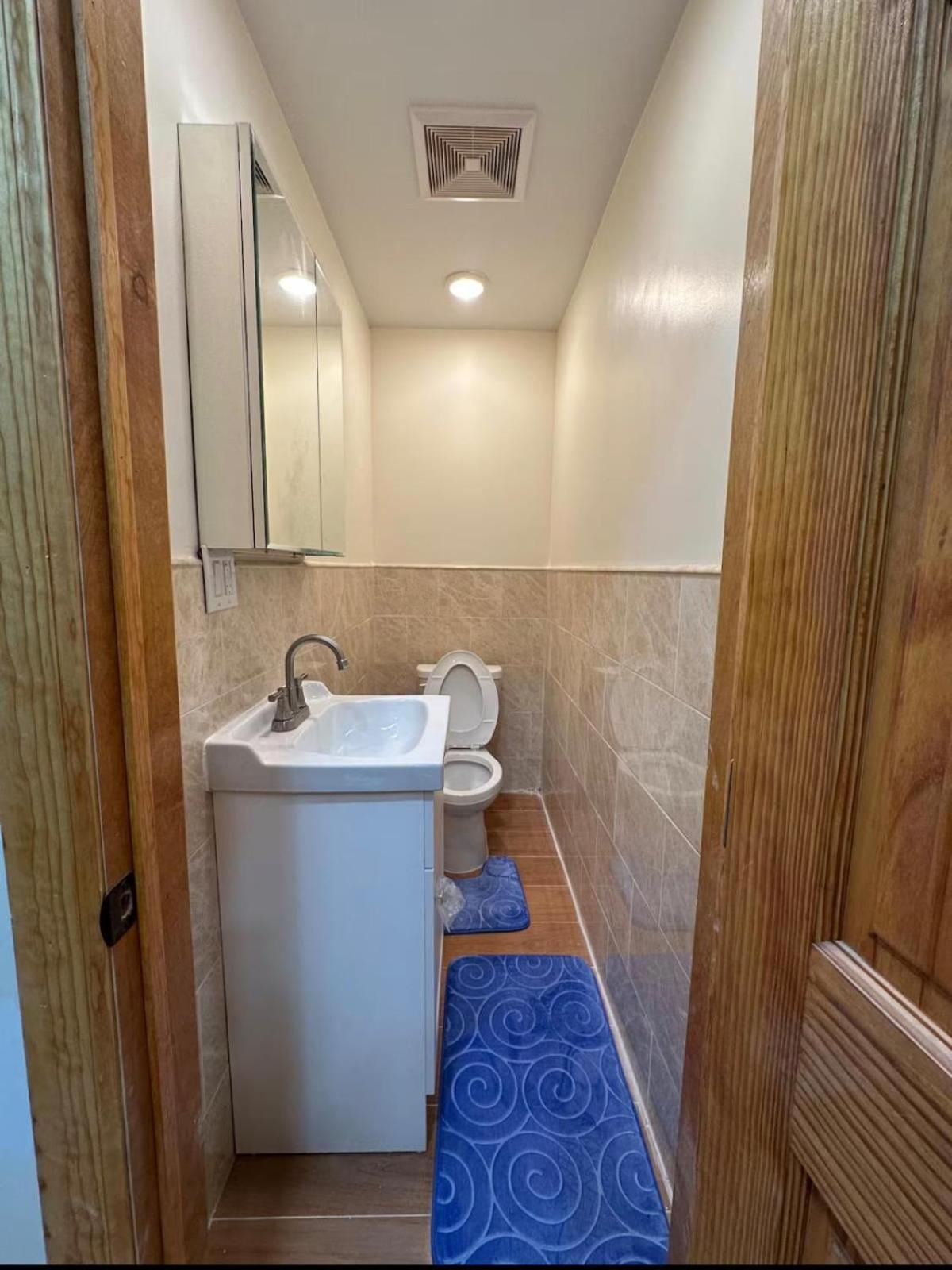 Hazari House Pine St * New York