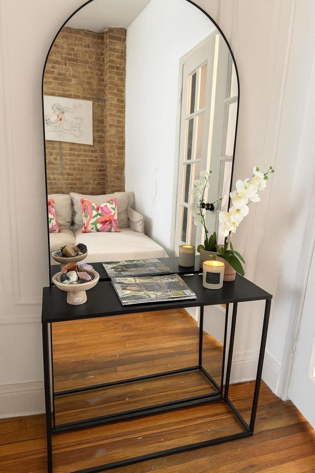 Elegant Upper East Side Retreat Near Park And The Met Apartment *