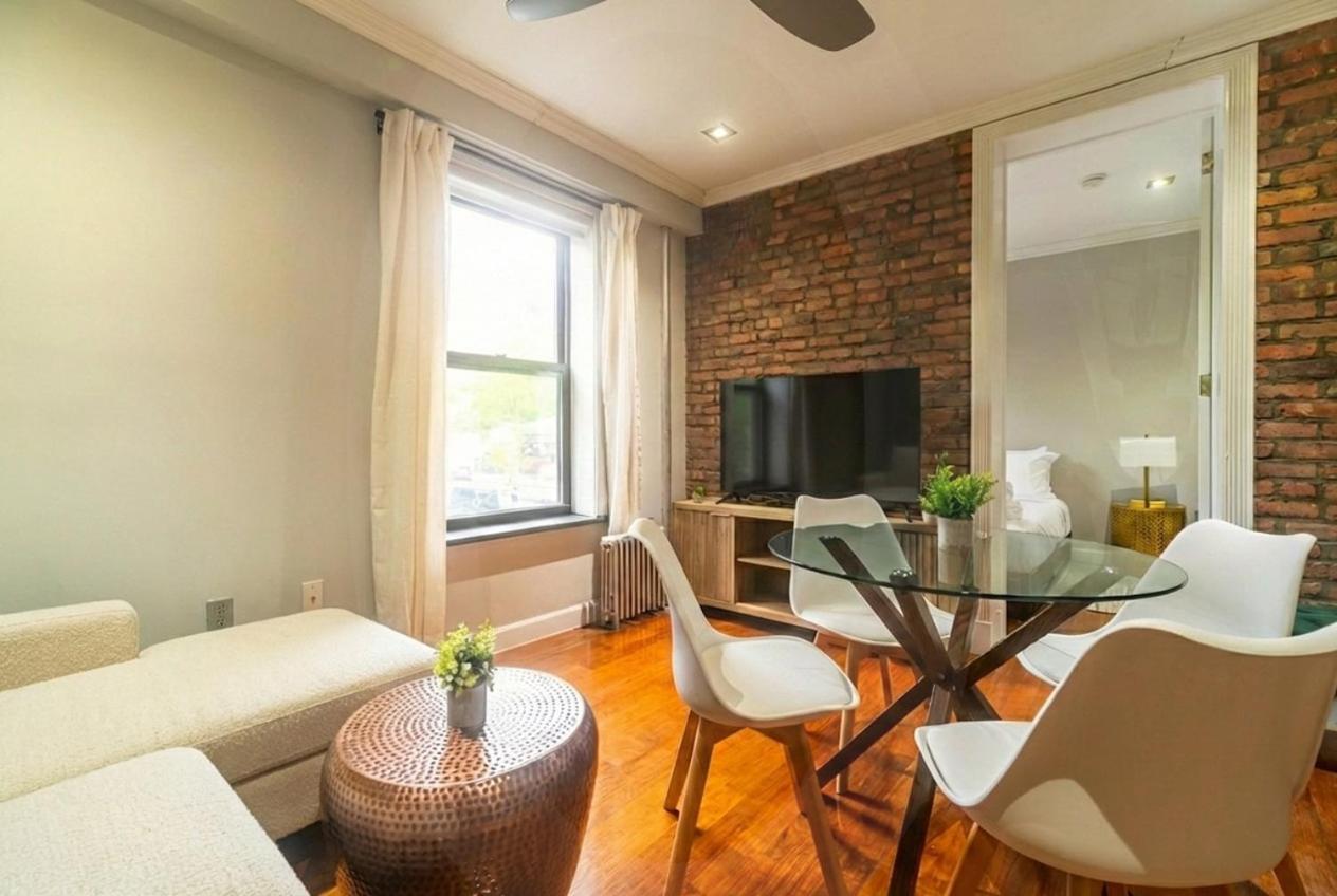 Apt4 - East Harlem, Manhattan By Monthier Apartment New York