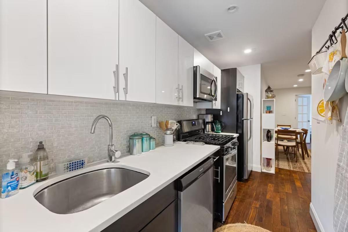 Enchanting Brownstone With A Magical Garden New York