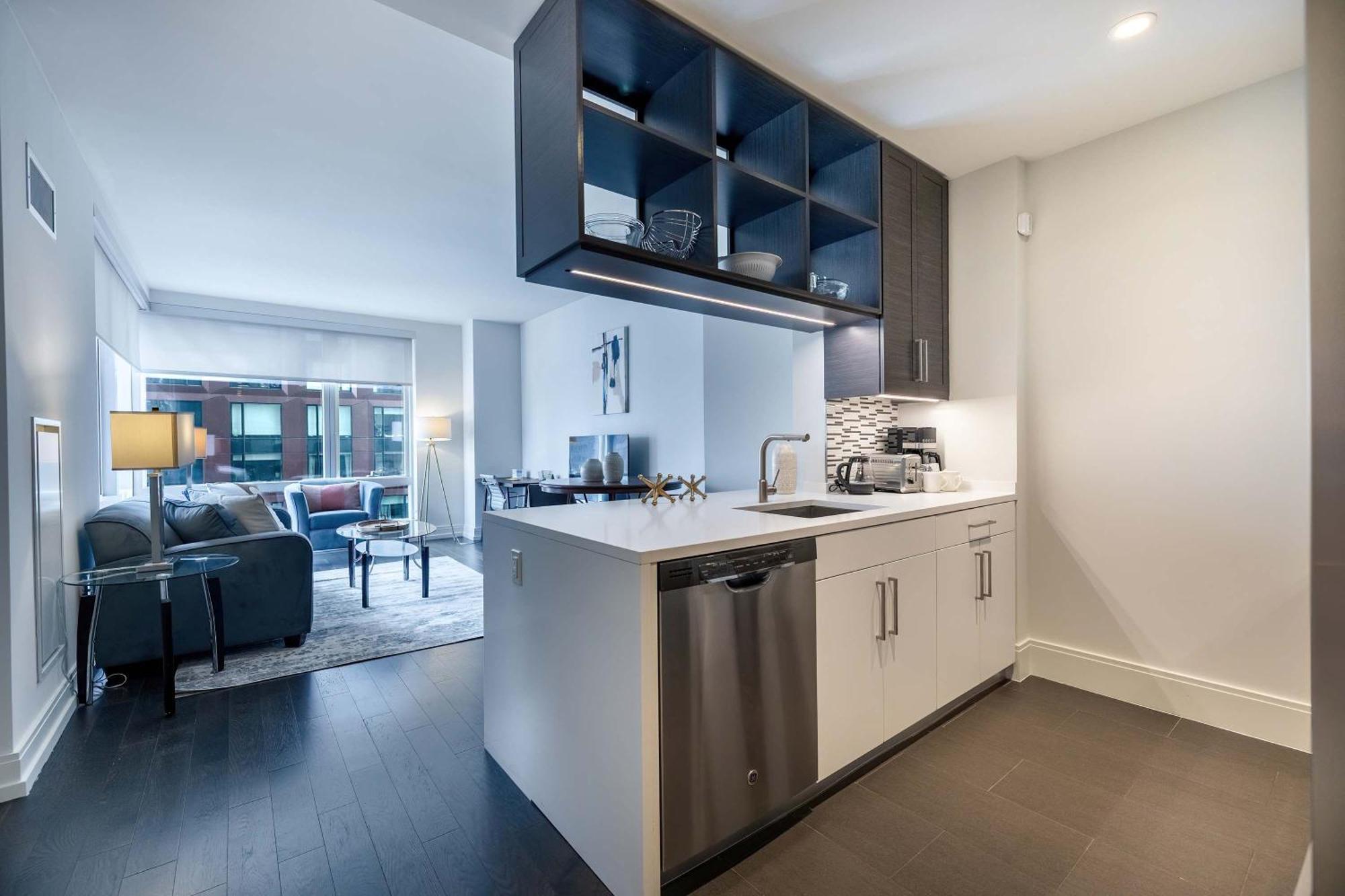 Modern Luxury * New York