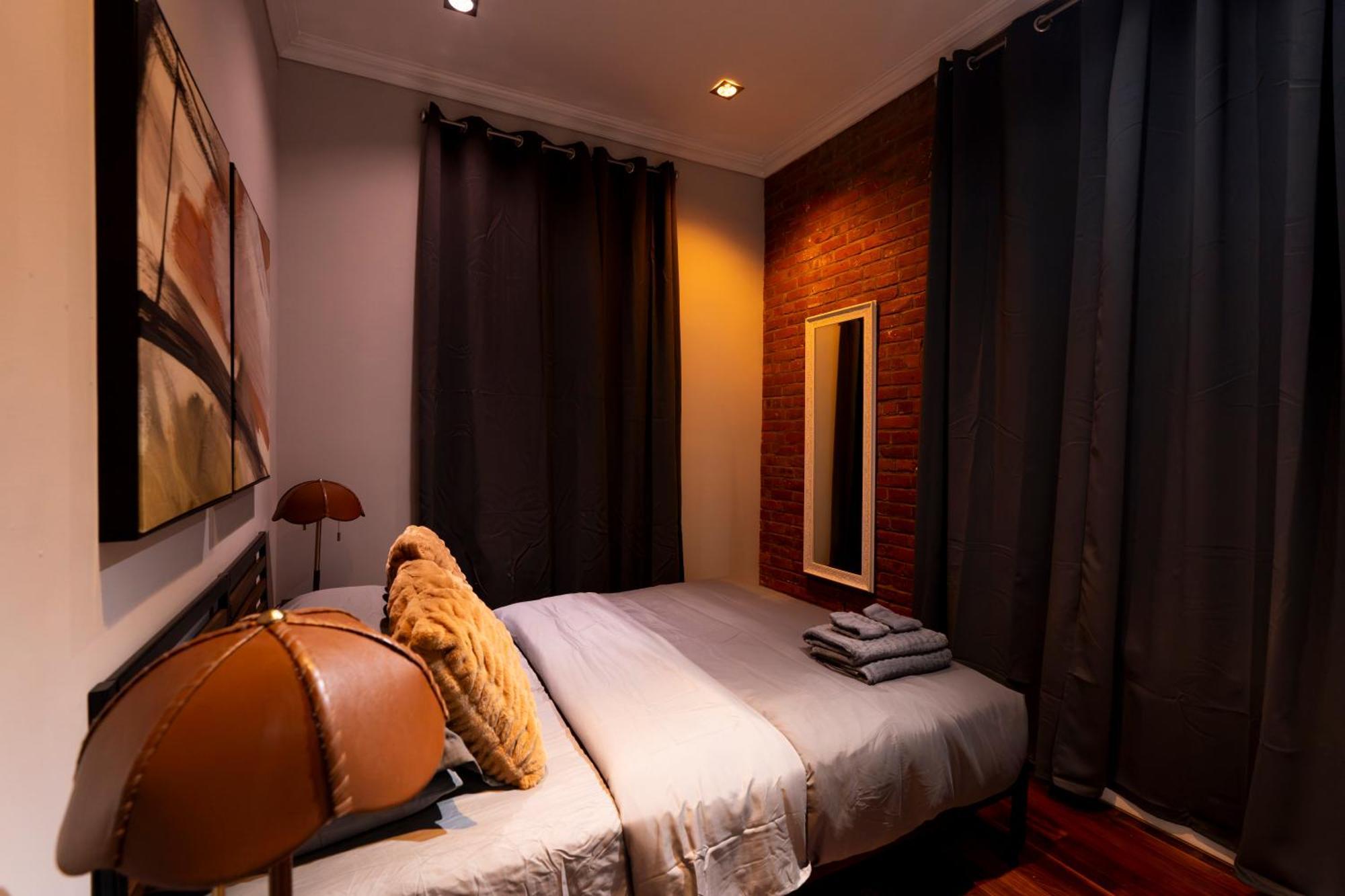 Elegant Park - 4 Bedroom Self Check-in *