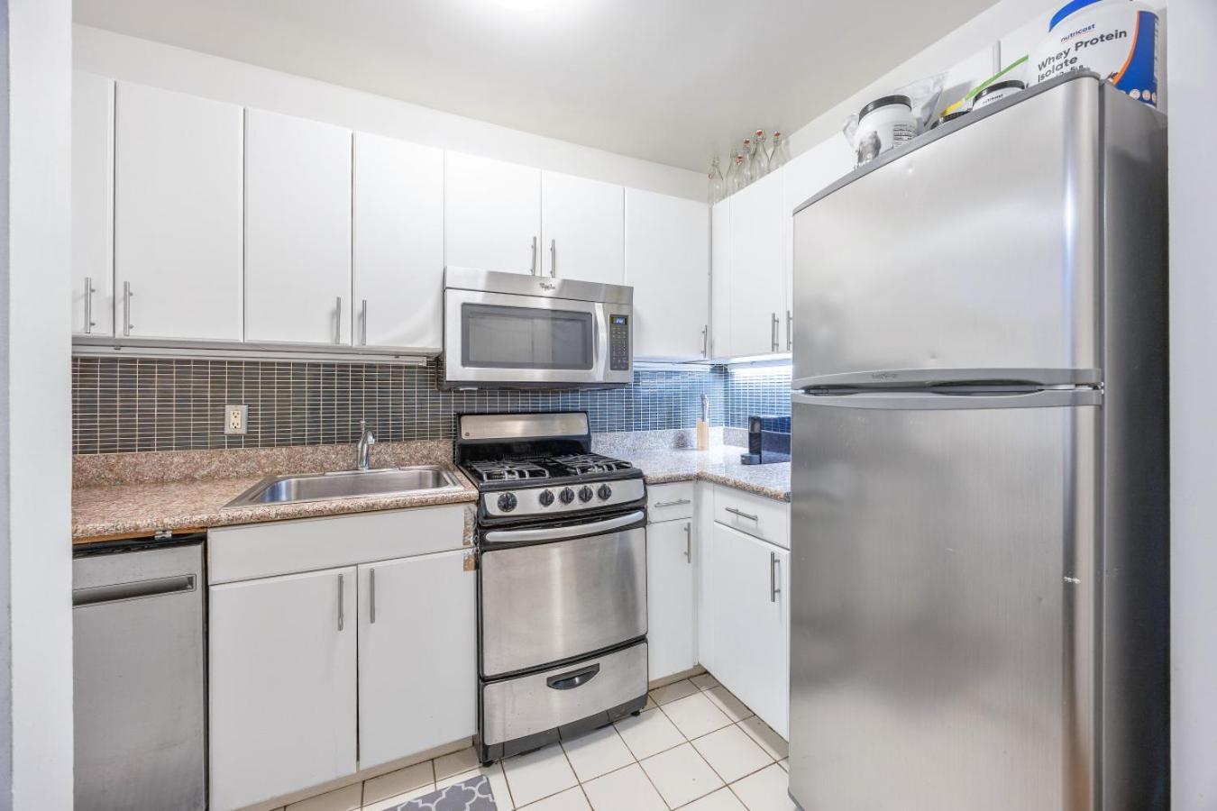 Chelsea 1br In Shared With Laundry And Rooftop * New York