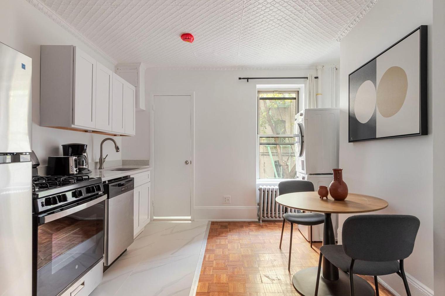 Blueground Alphabet Washer Nr Tompkins Square Park Nyc-2161 Apartment *