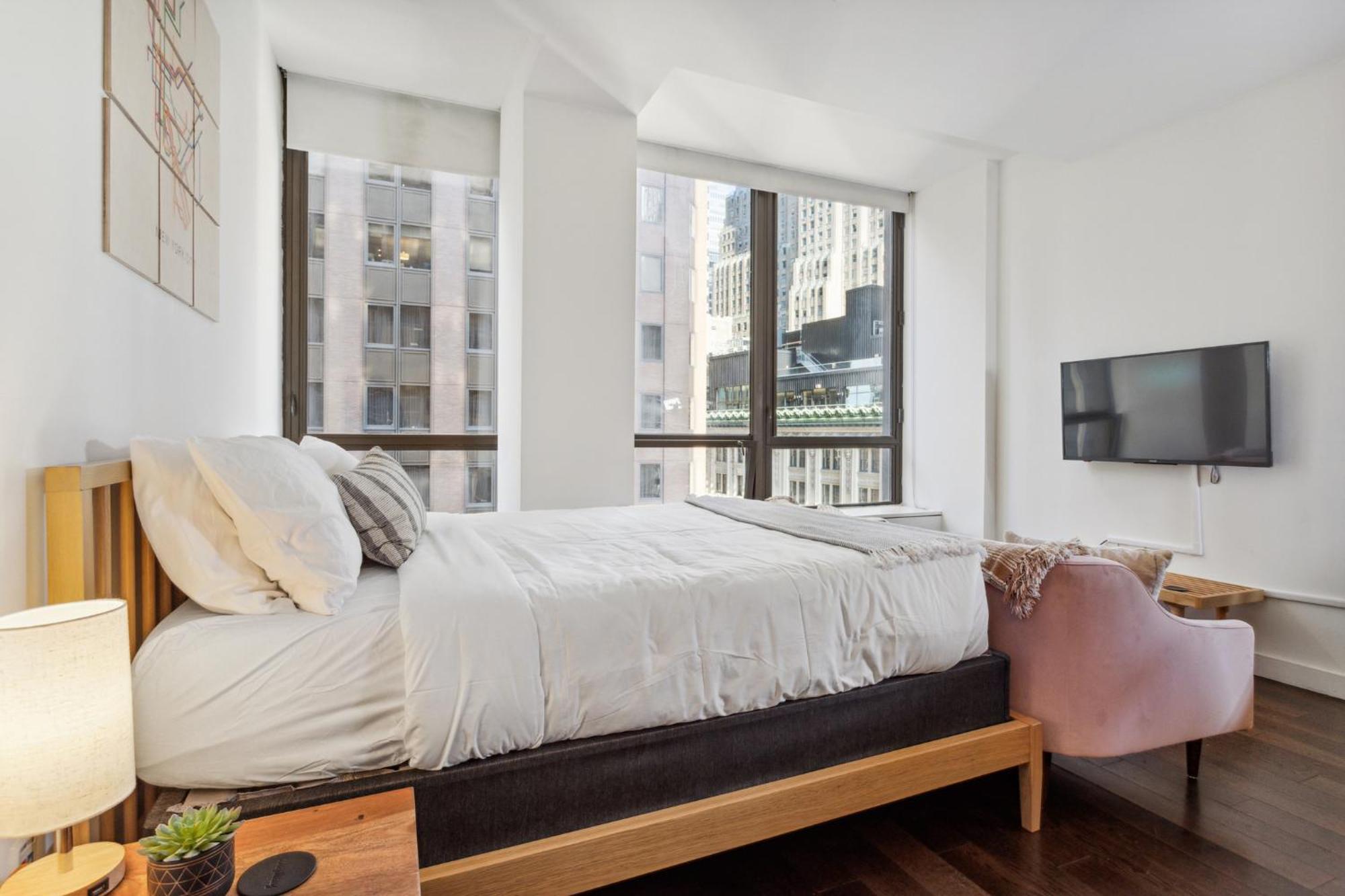 Fidi W Work Setup By Anyplace - 10250 * New York