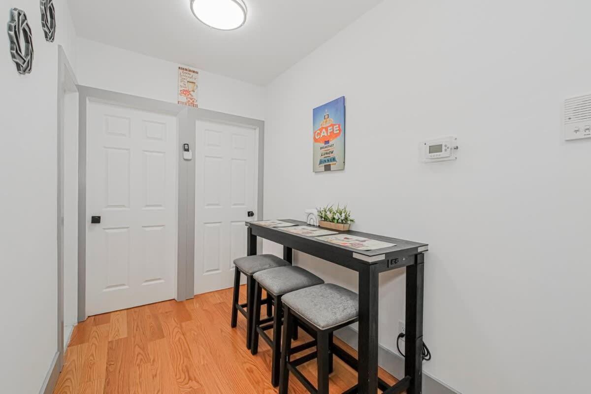 Spacious 3br With Quick Manhattan Access And Free Parking *