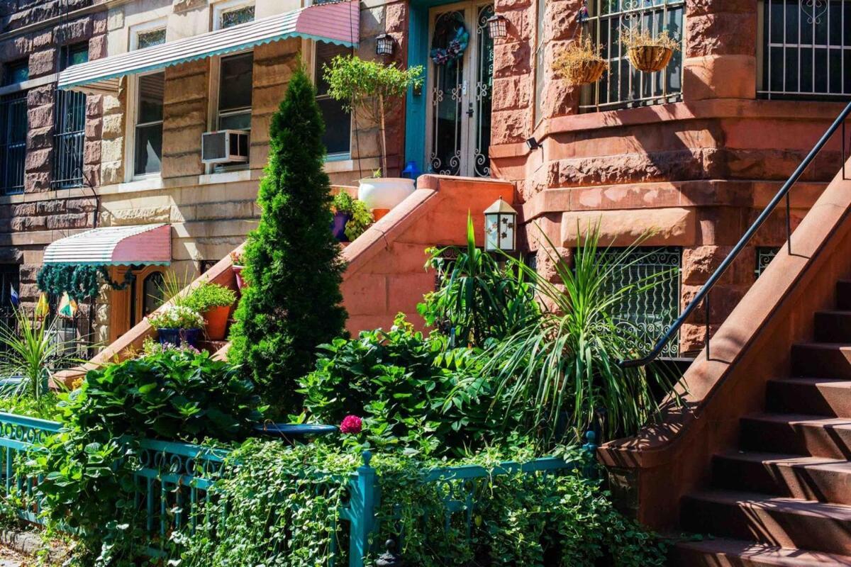 Apartment Unique Brooklyn Brownstone Bedstuy *