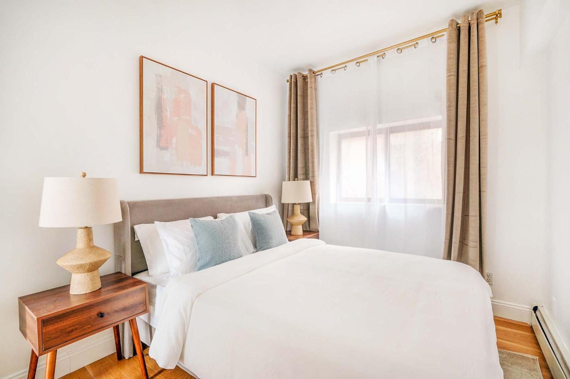 26a-2 Spacious Brand New Fully Furnished 2-bedroom In Prime Murray Hill Move-in Ready New York