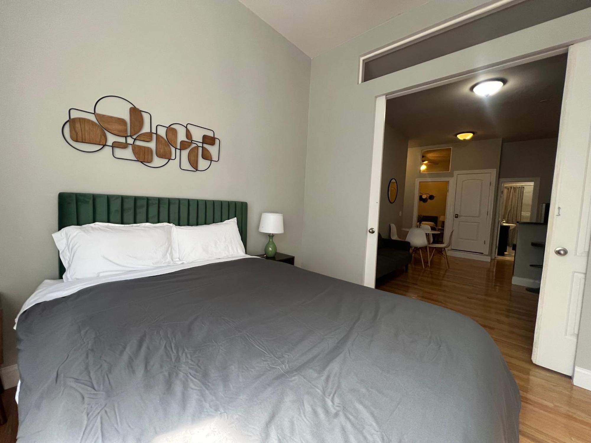 Cortland Manhattan *