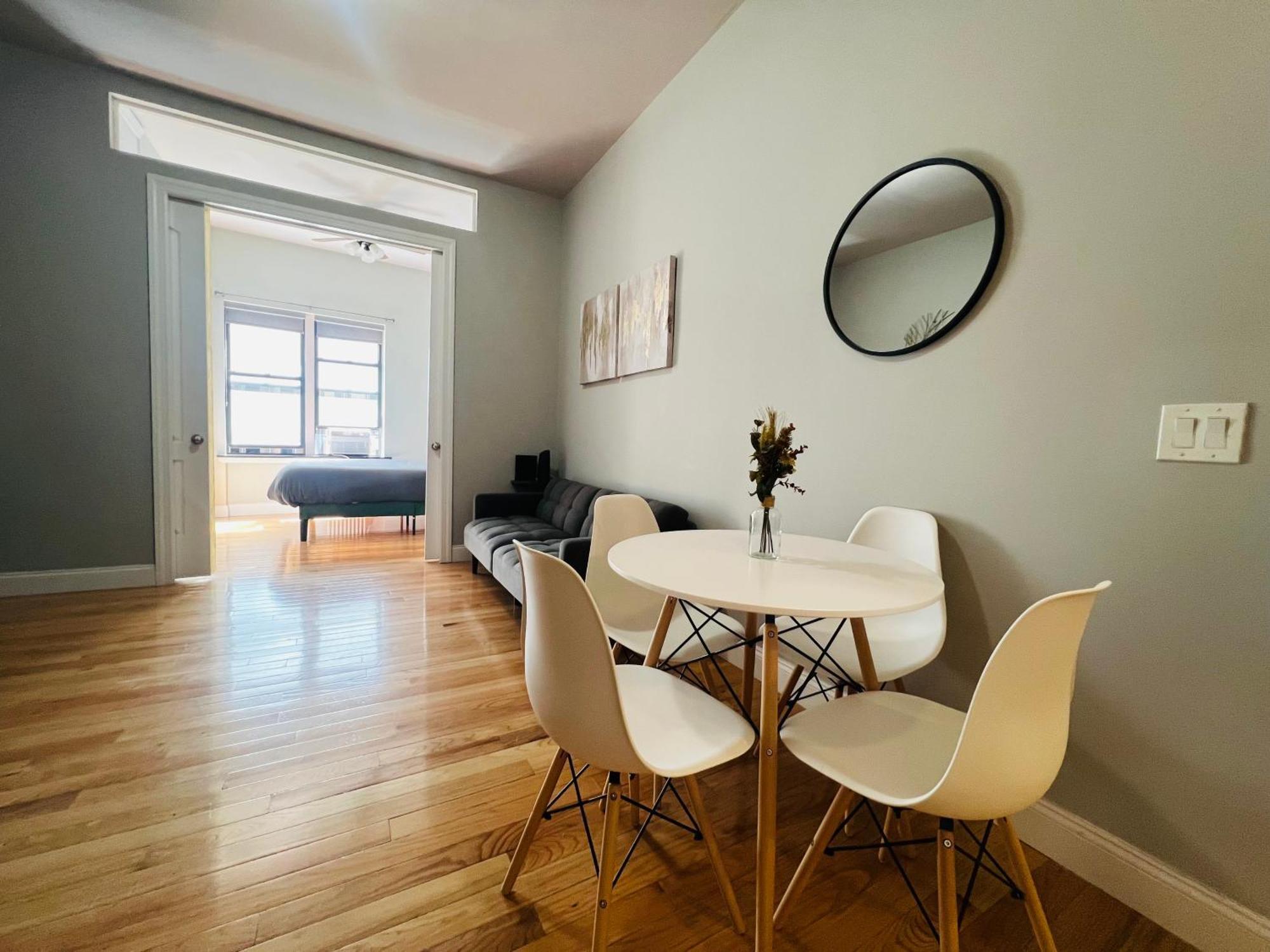 Cortland Manhattan Apartment