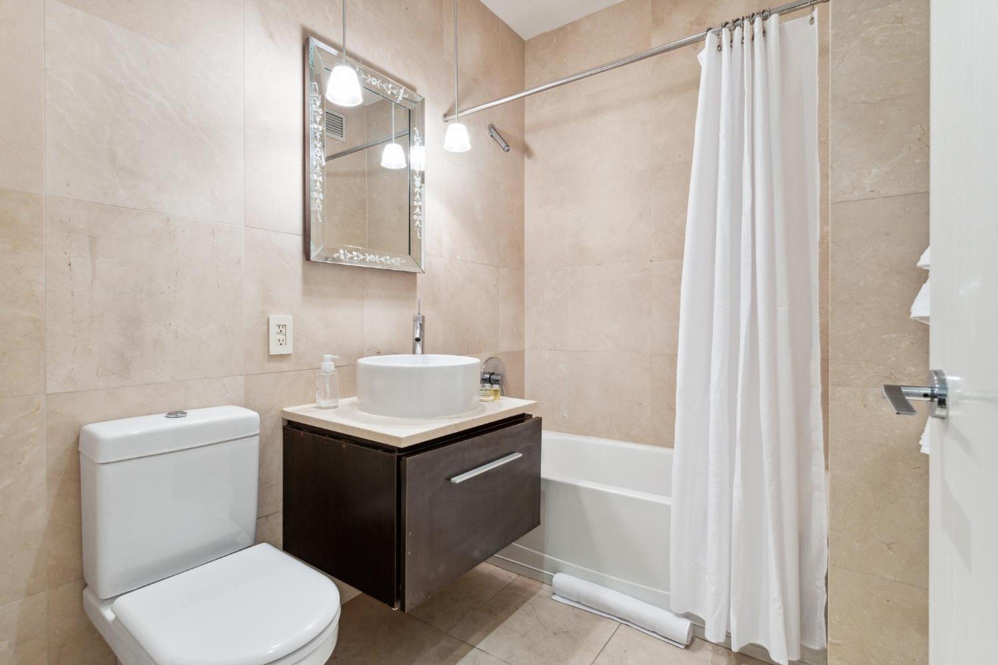 Fidi W Work Setup By Anyplace - 10250 New York