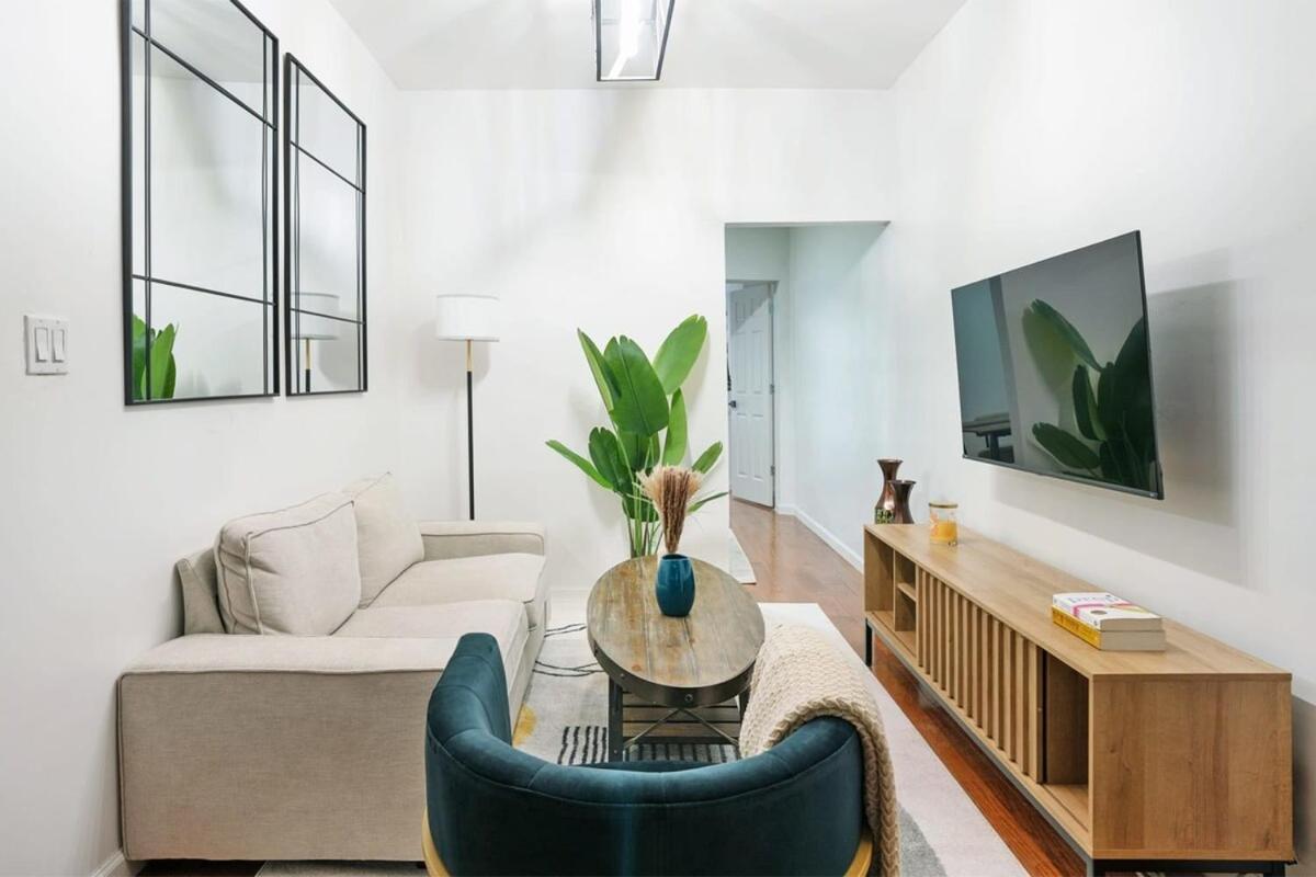 Prime Location 1br Newly Furnished Apartment