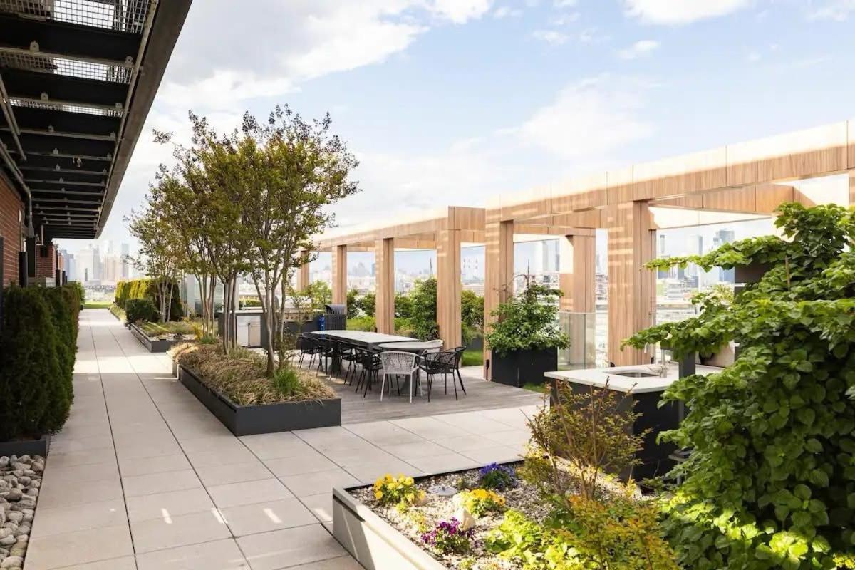 Beautiful Modern In Luxury Building * New York