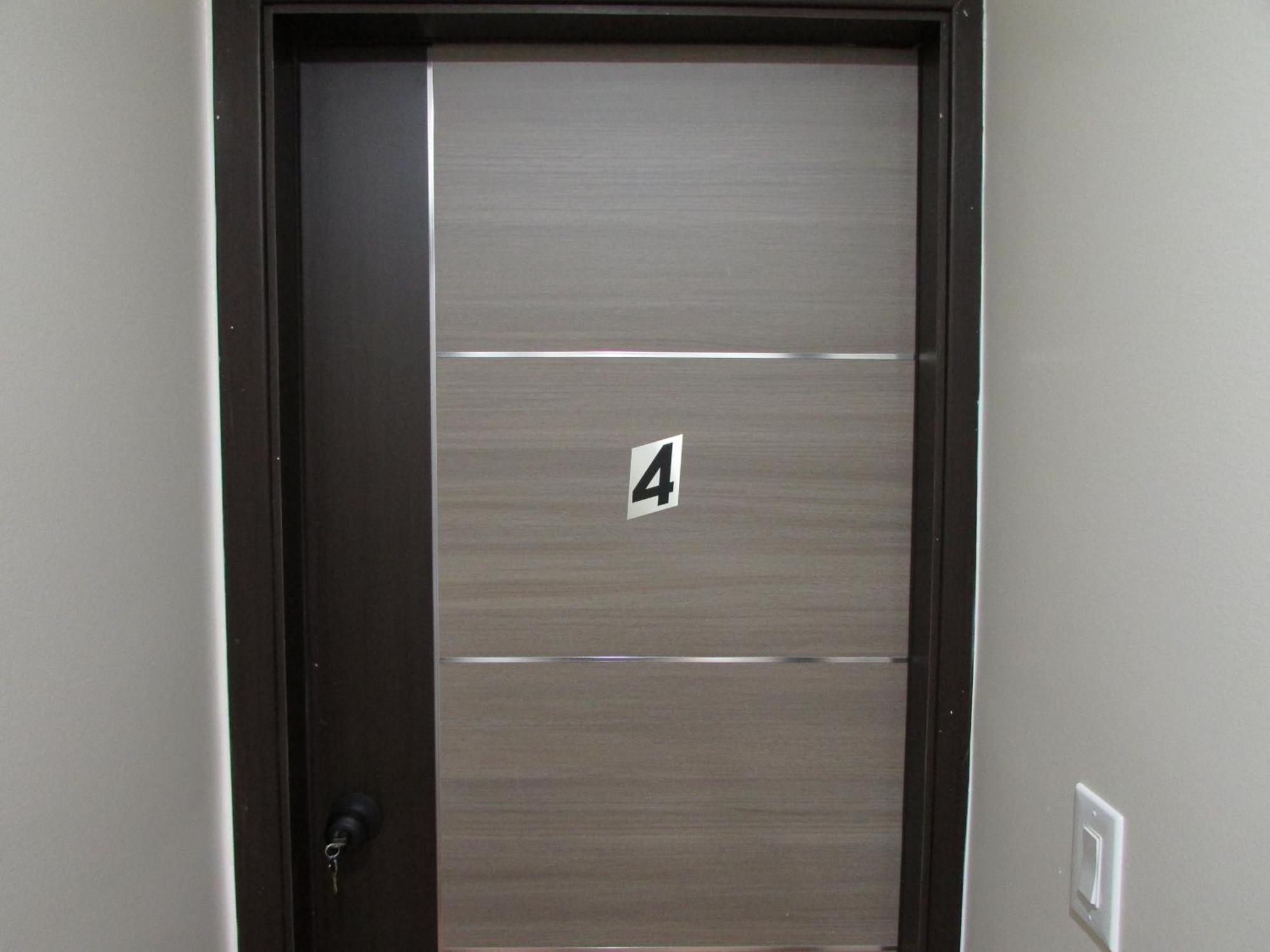 Cozy In Ozone Park New York