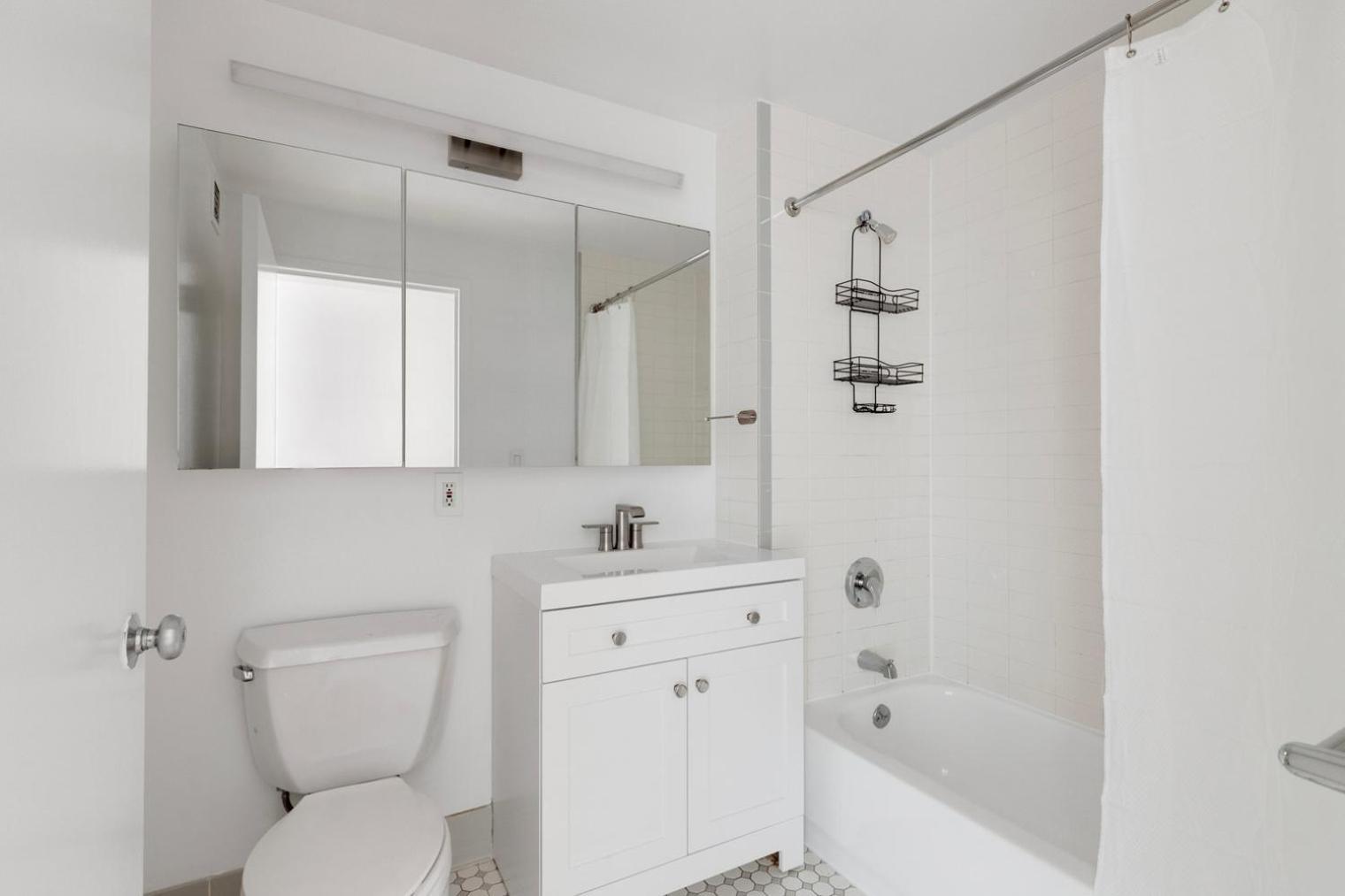 Blueground Hells Kitchen Washer Nr Times Square Nyc-2074 *