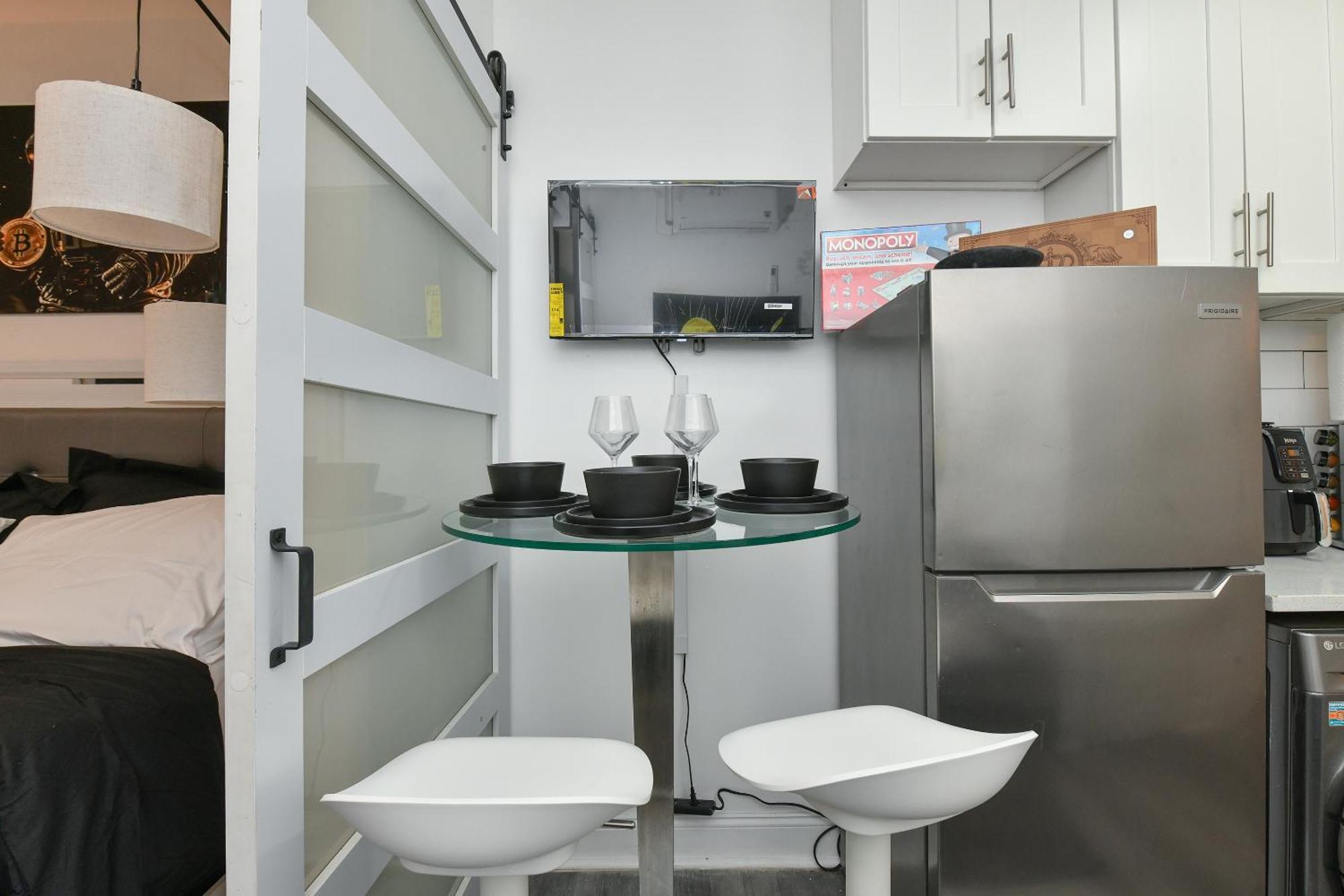 Cozy 1br In Manhattan W Private Terrace *