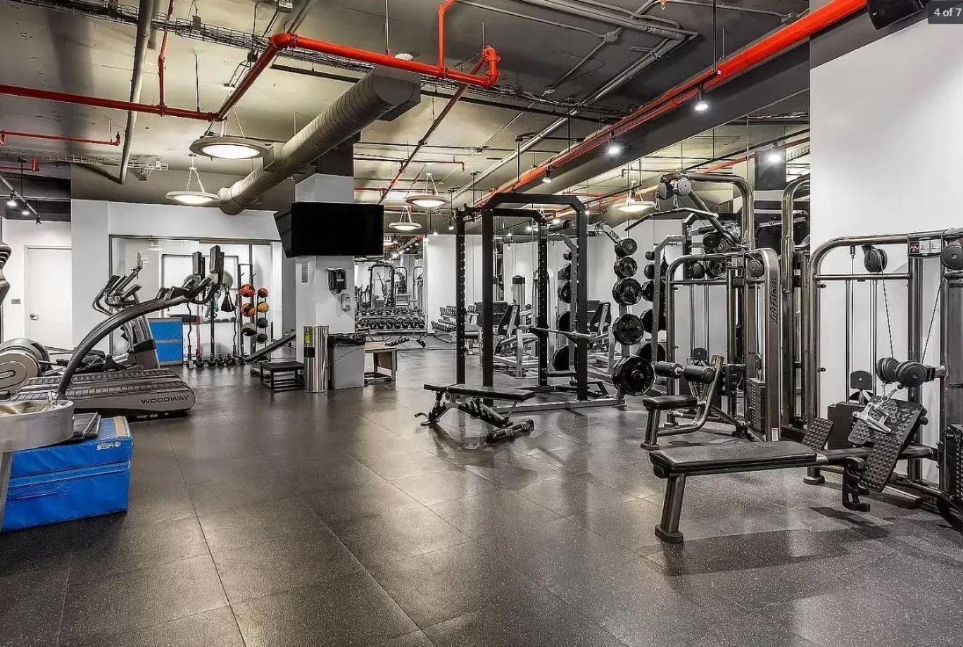 Noho Luxury Building 1br With Living With Pool And First Floor Apartment