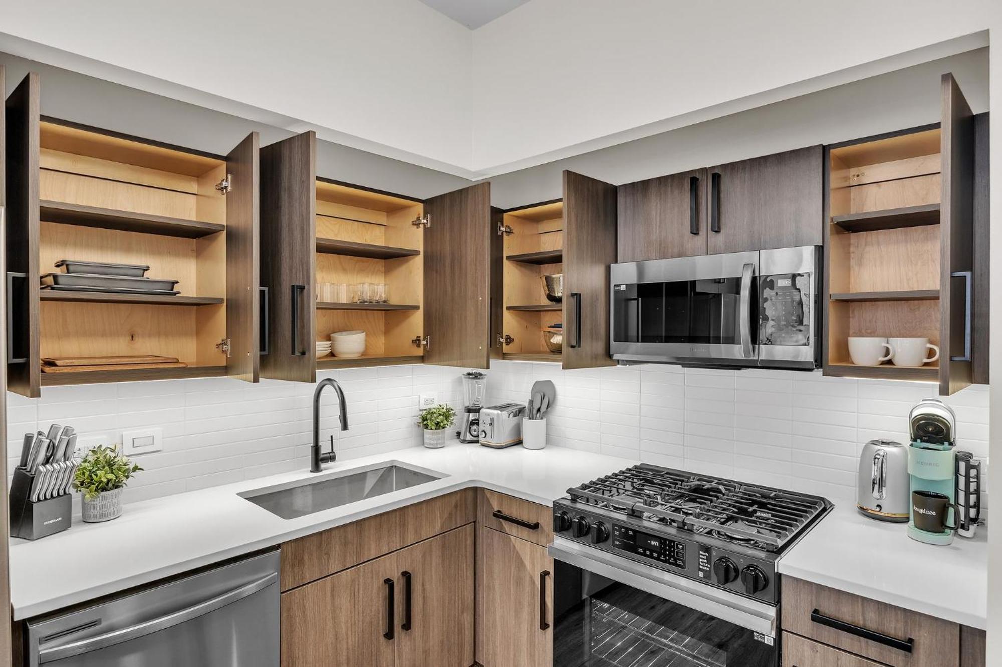 Fidi W Work Setup By Anyplace - 11679 New York