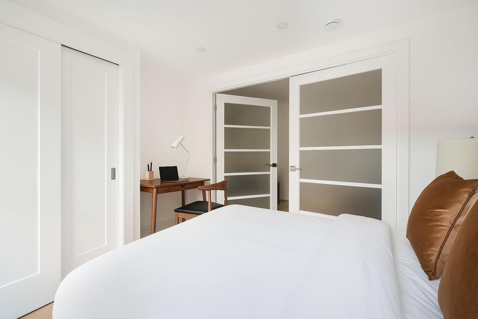 Apartment 22nd Sleek Modern 1br Gramercy