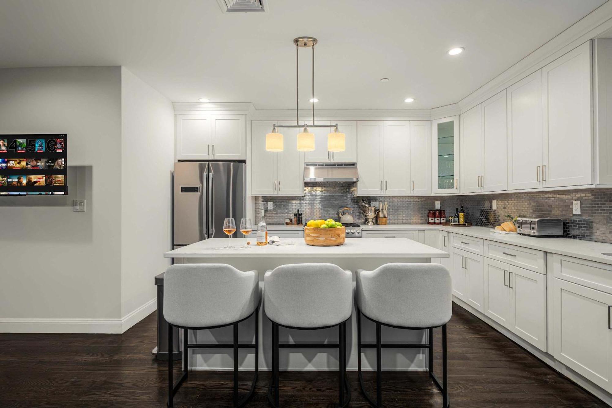 Stylish 3br Designer In Nyc New York