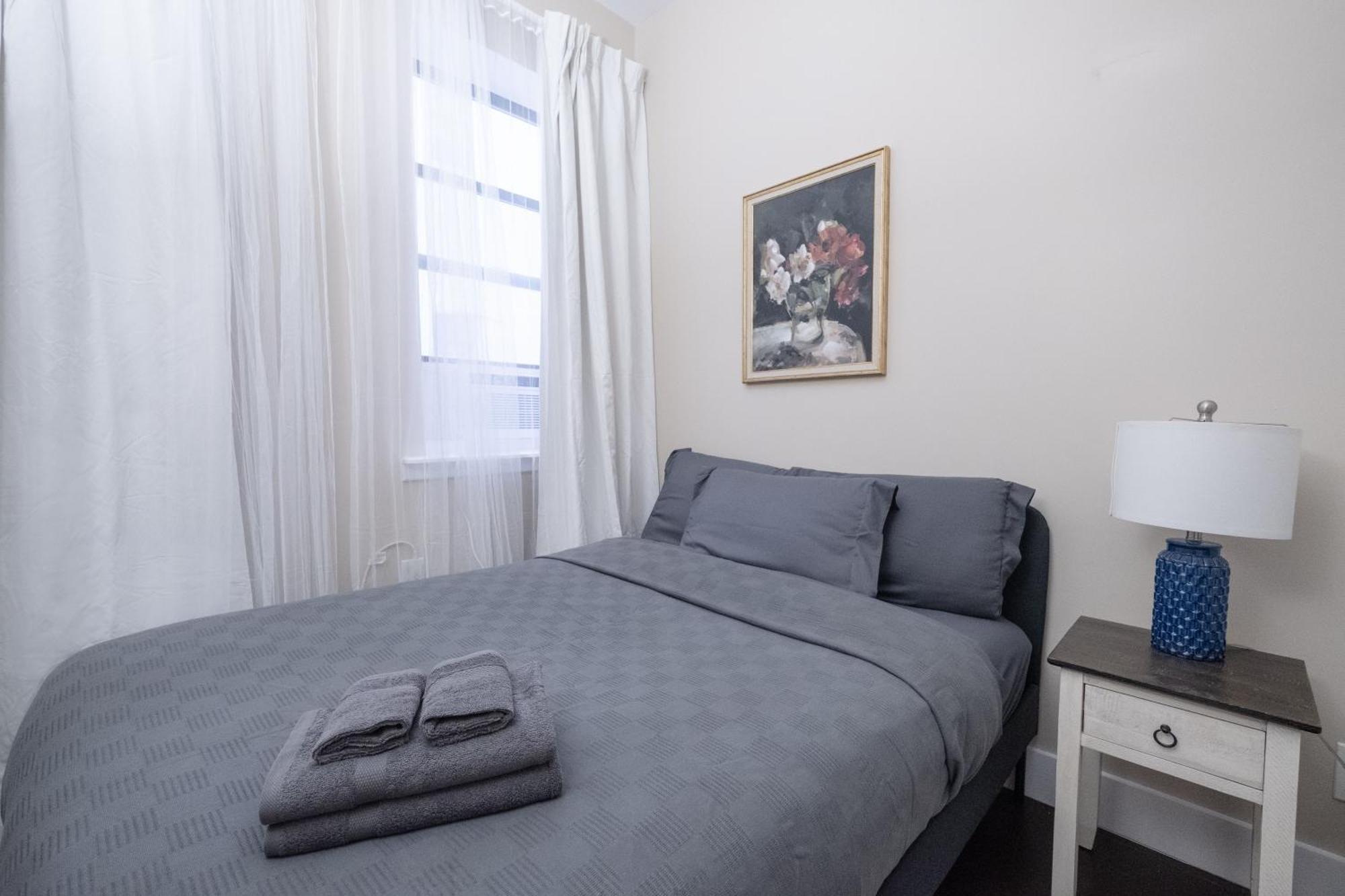 Apartment Brand New 3br 2ba Next To Park, Elevator *