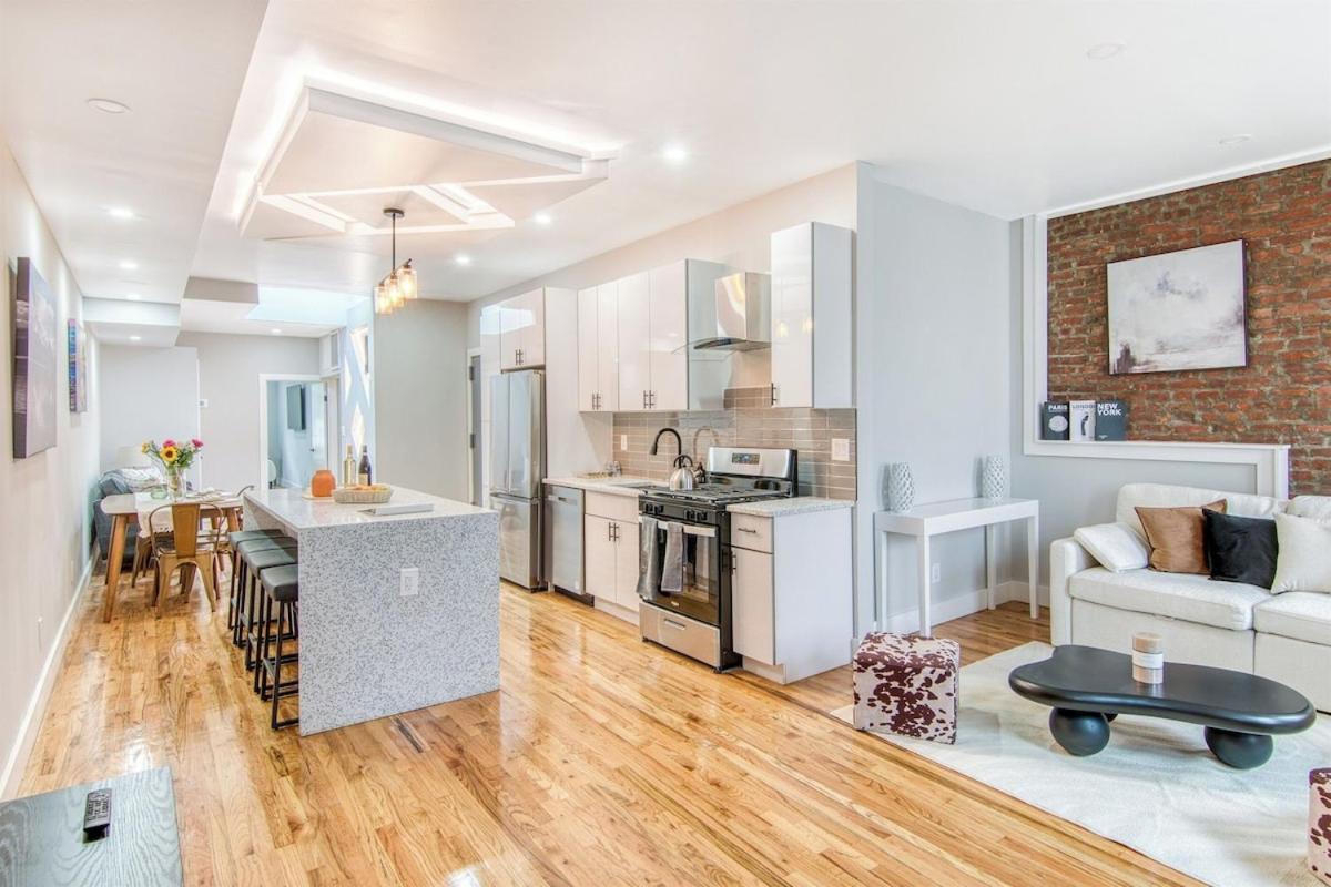 Pent House On Bruckner New Luxe 2br 2ba King Bed Fast Wi-fi 15 Mins To Times Square Apartment