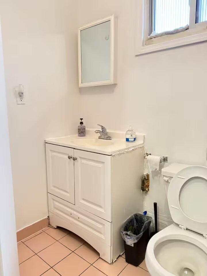 Cozy Private In Downtown Flushing * New York