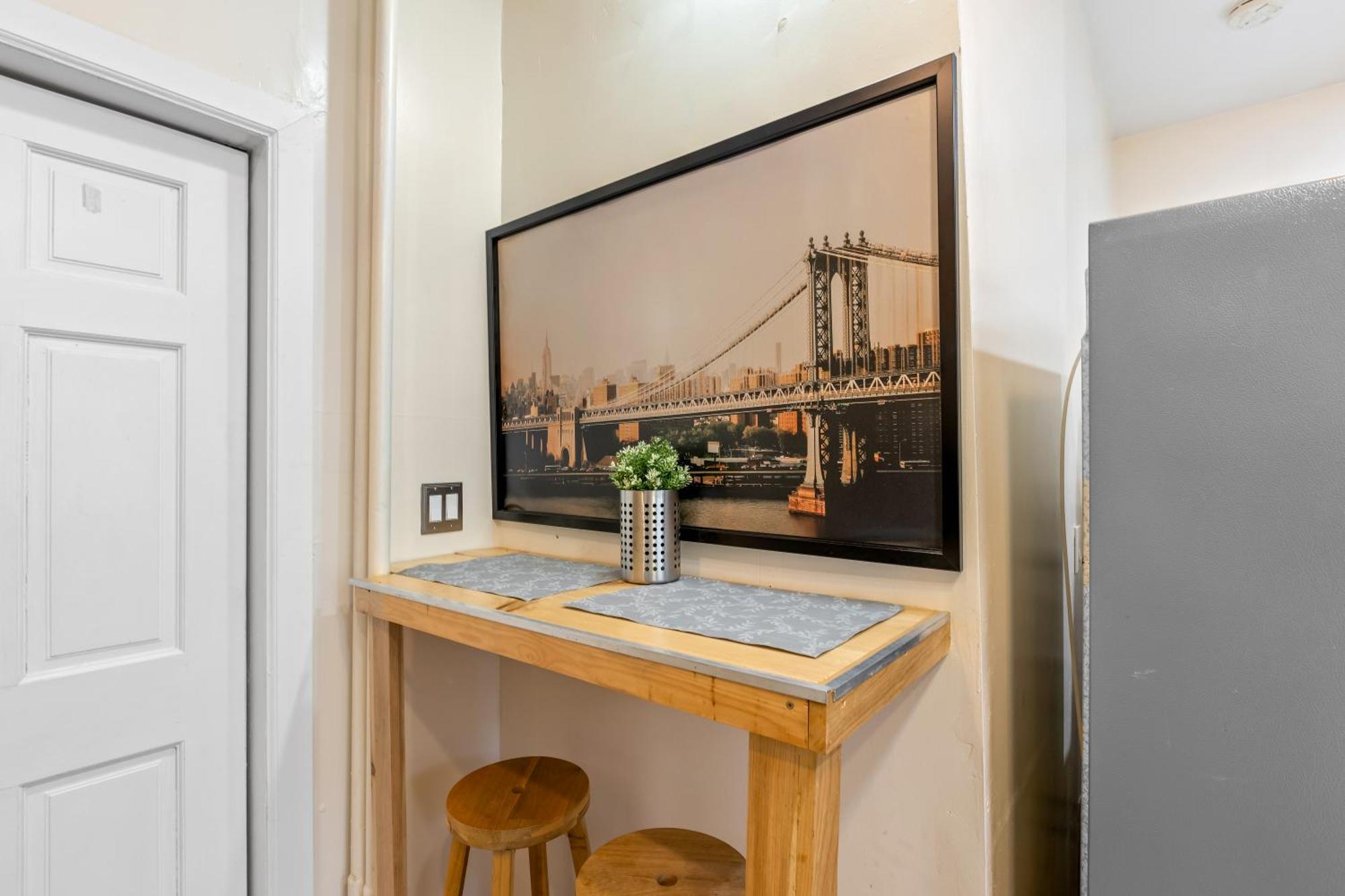 Apartment Impeccable 1br Unit In Brooklyn