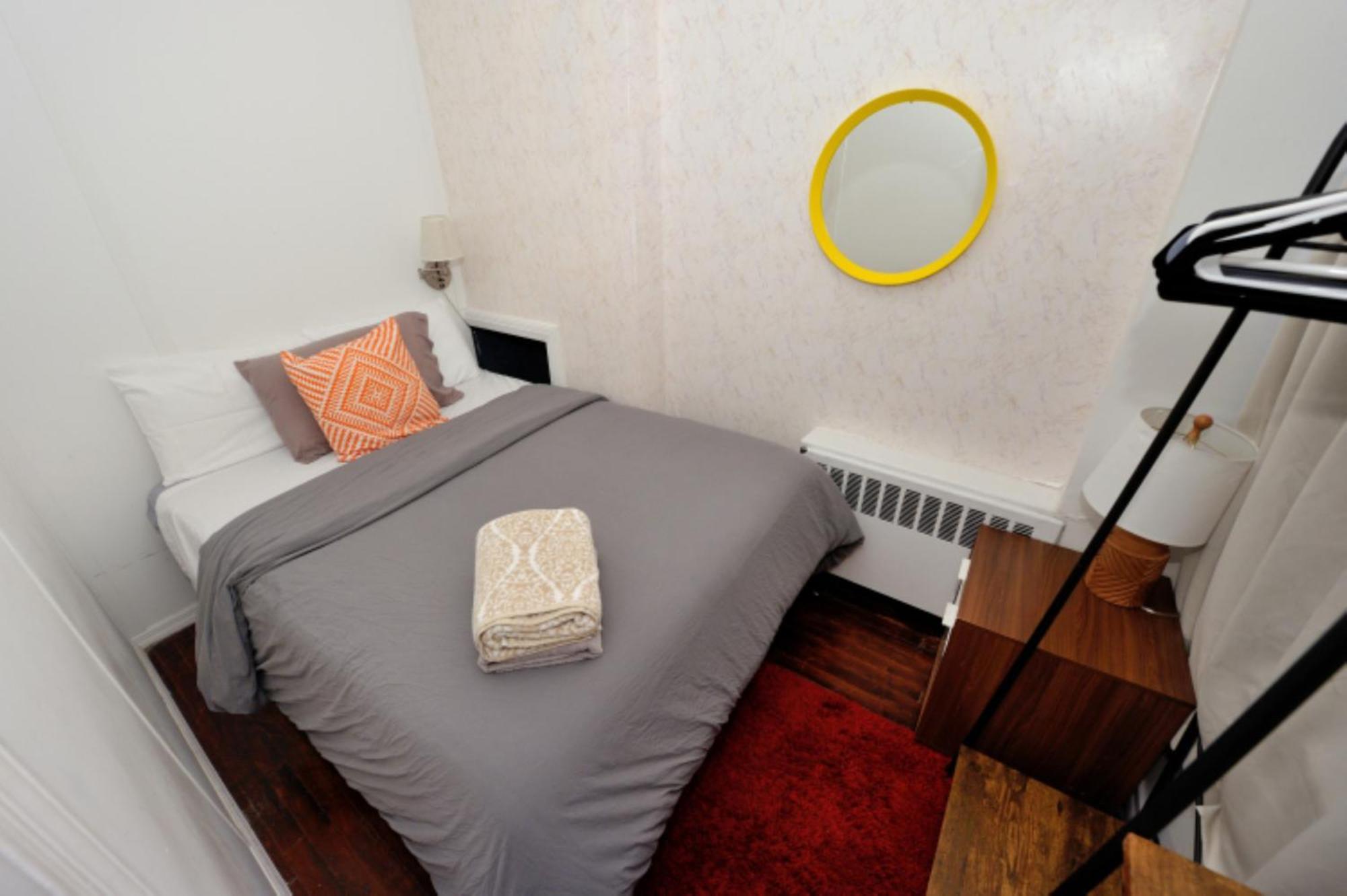 Apartment Spacious 3 Bedroom In Prime Location Of Nyc New York