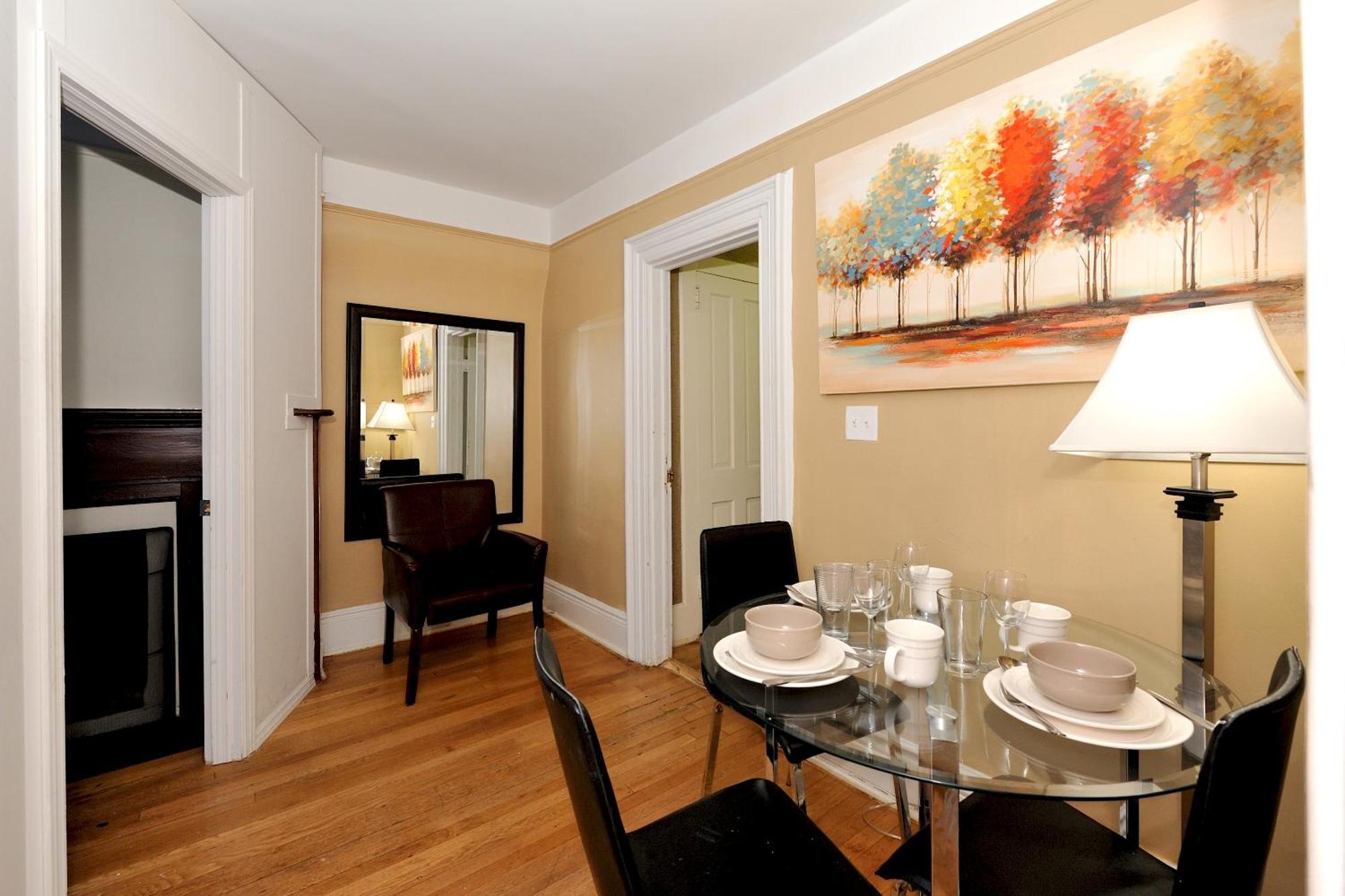 Apartment Comfy 3 Bedroom 1 Bath In Nyc