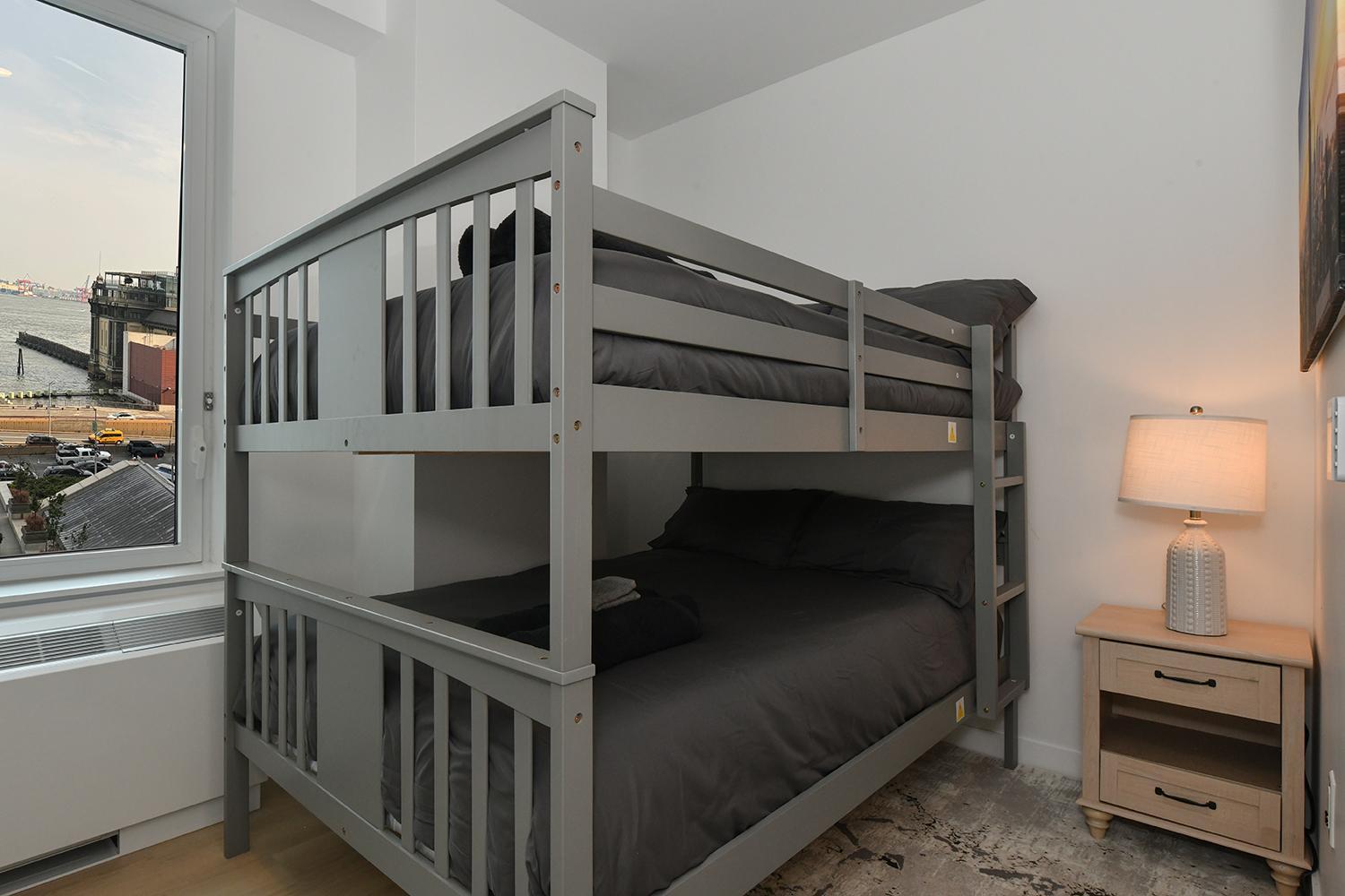 Contemporary Luxury 3br 2ba Downtown Nyc New York