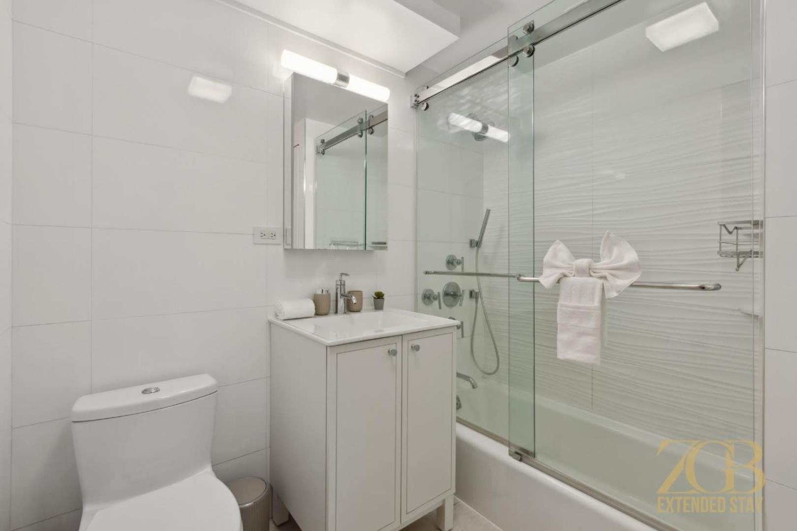 Spacious 1-bedroom Retreat Near Park Apartment